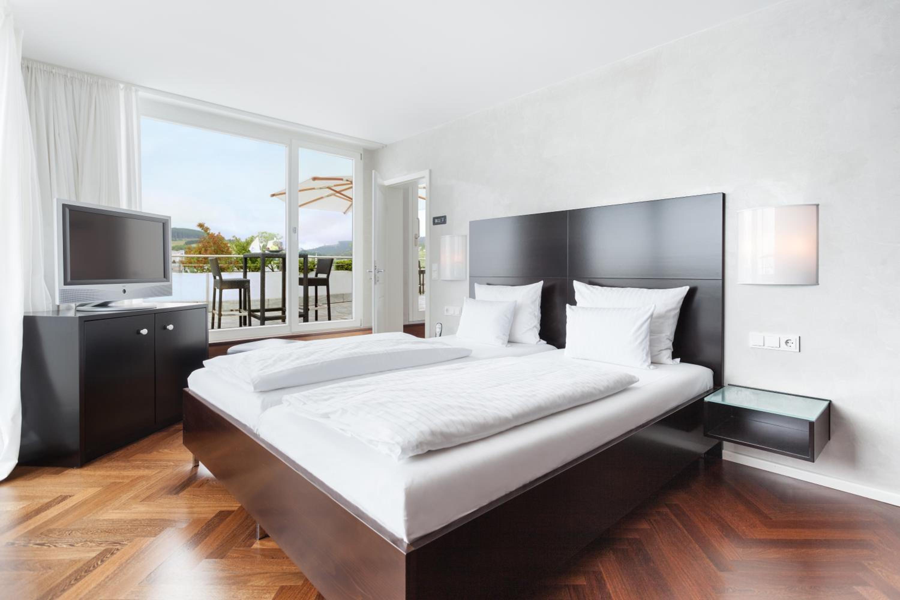 Suite with Balcony - Photo 1