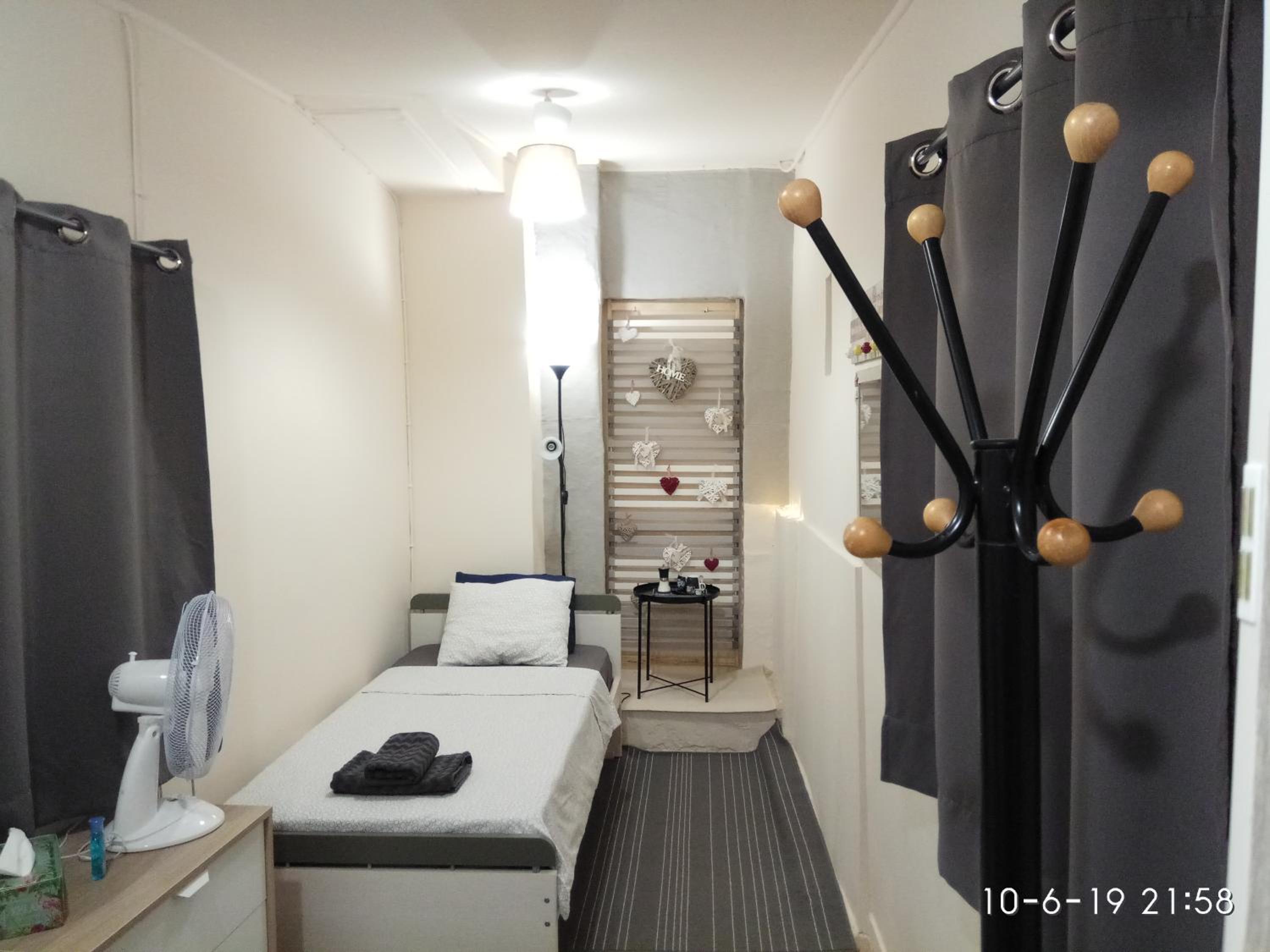 Economy Single Room