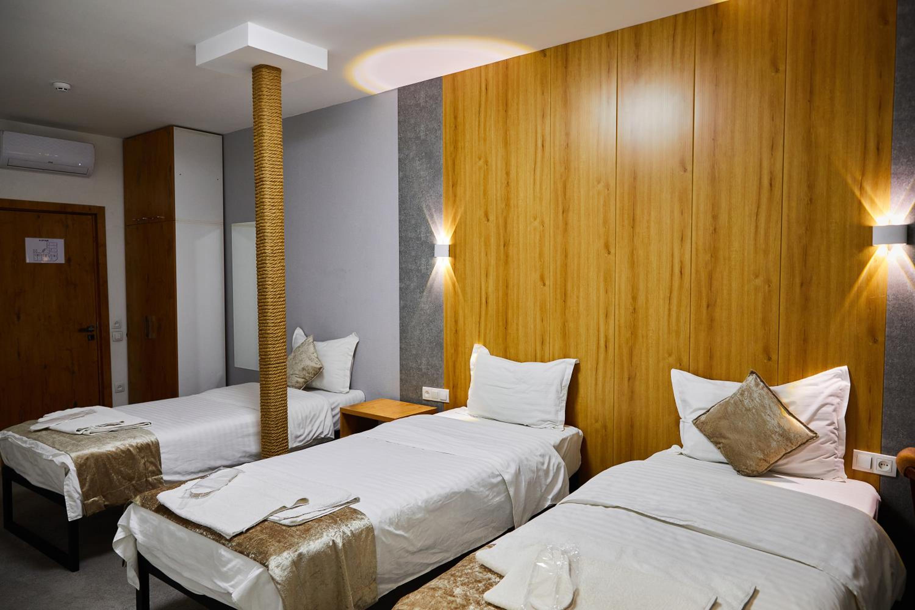Triple Room photo 3
