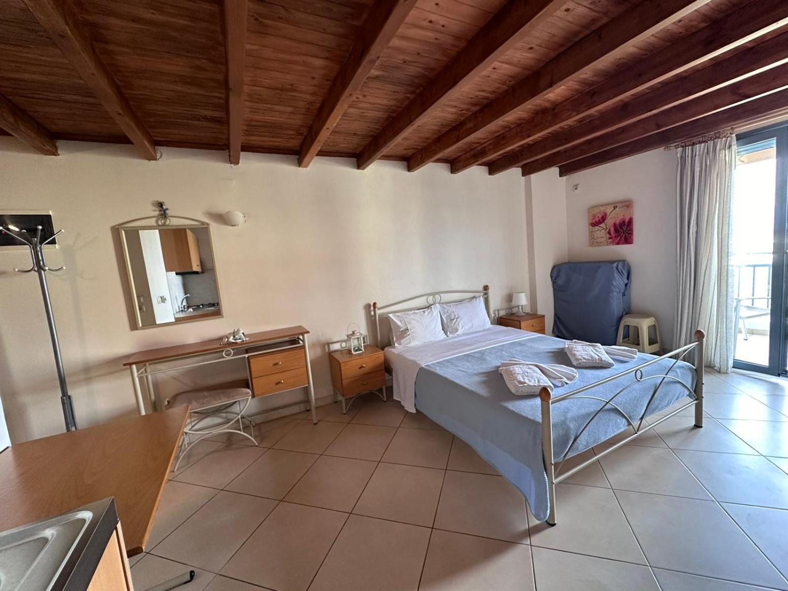 Maisonette photo 1
