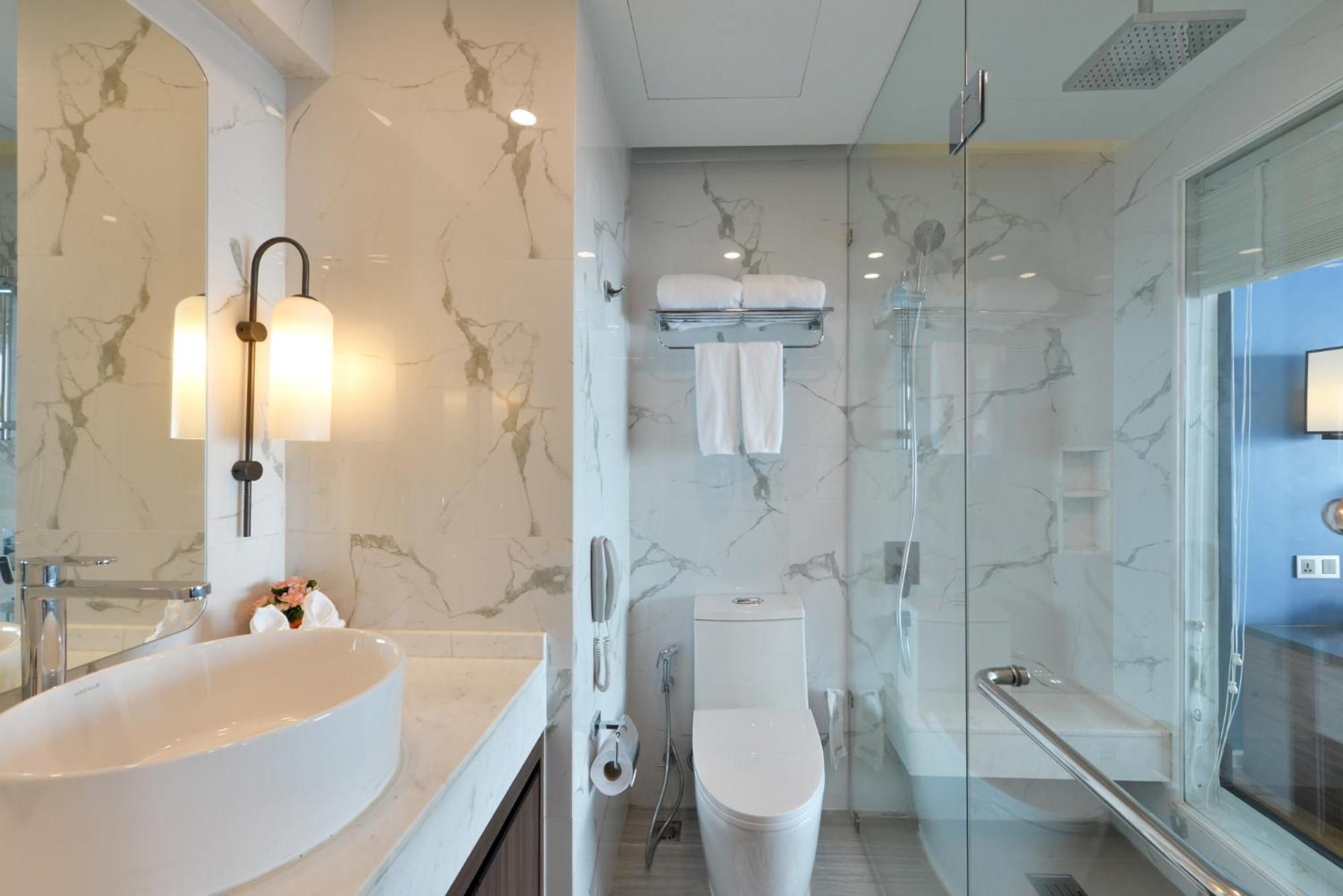 Grand Deluxe Ocean View - Photo 3