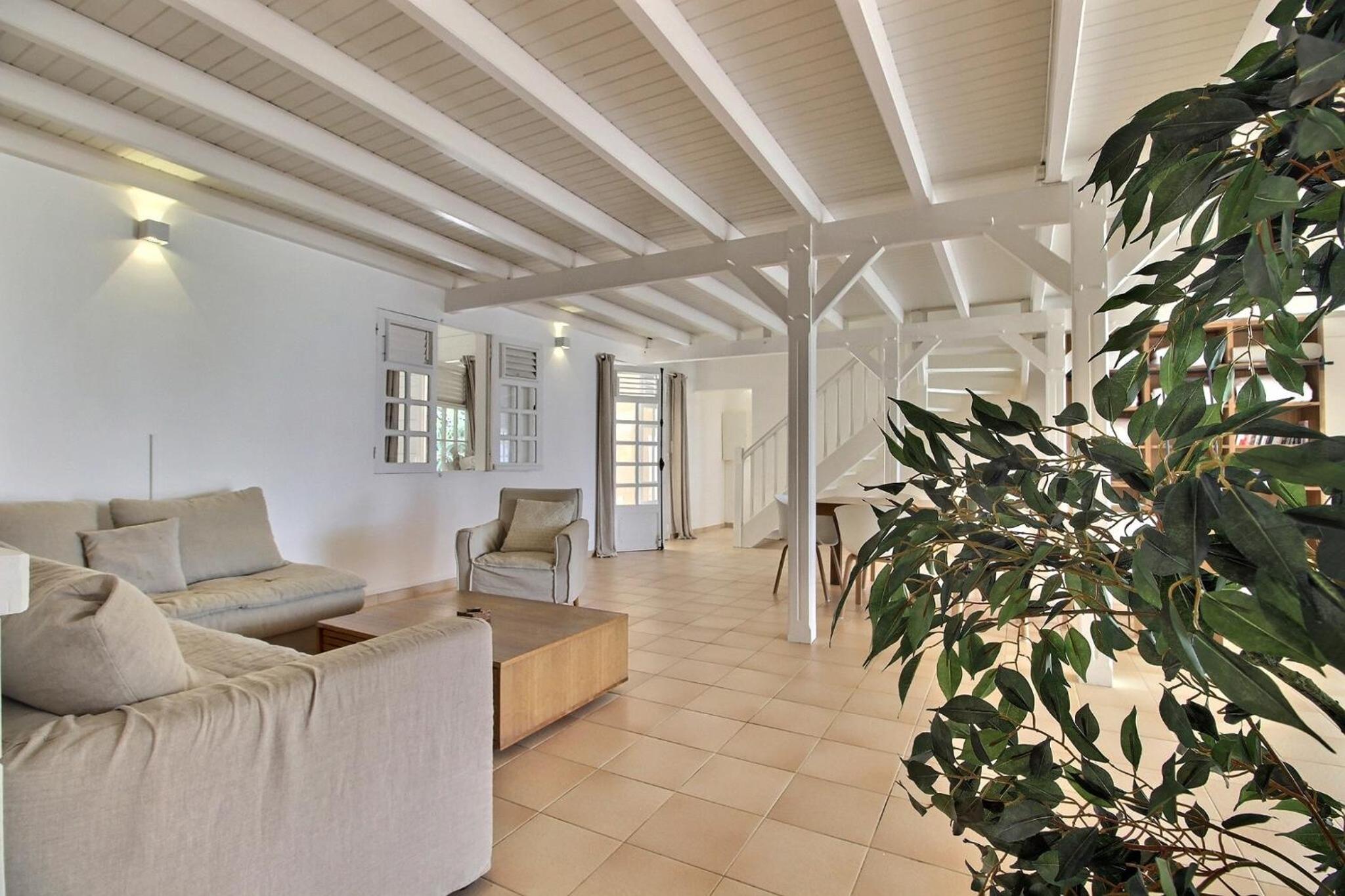 Villa photo 1
