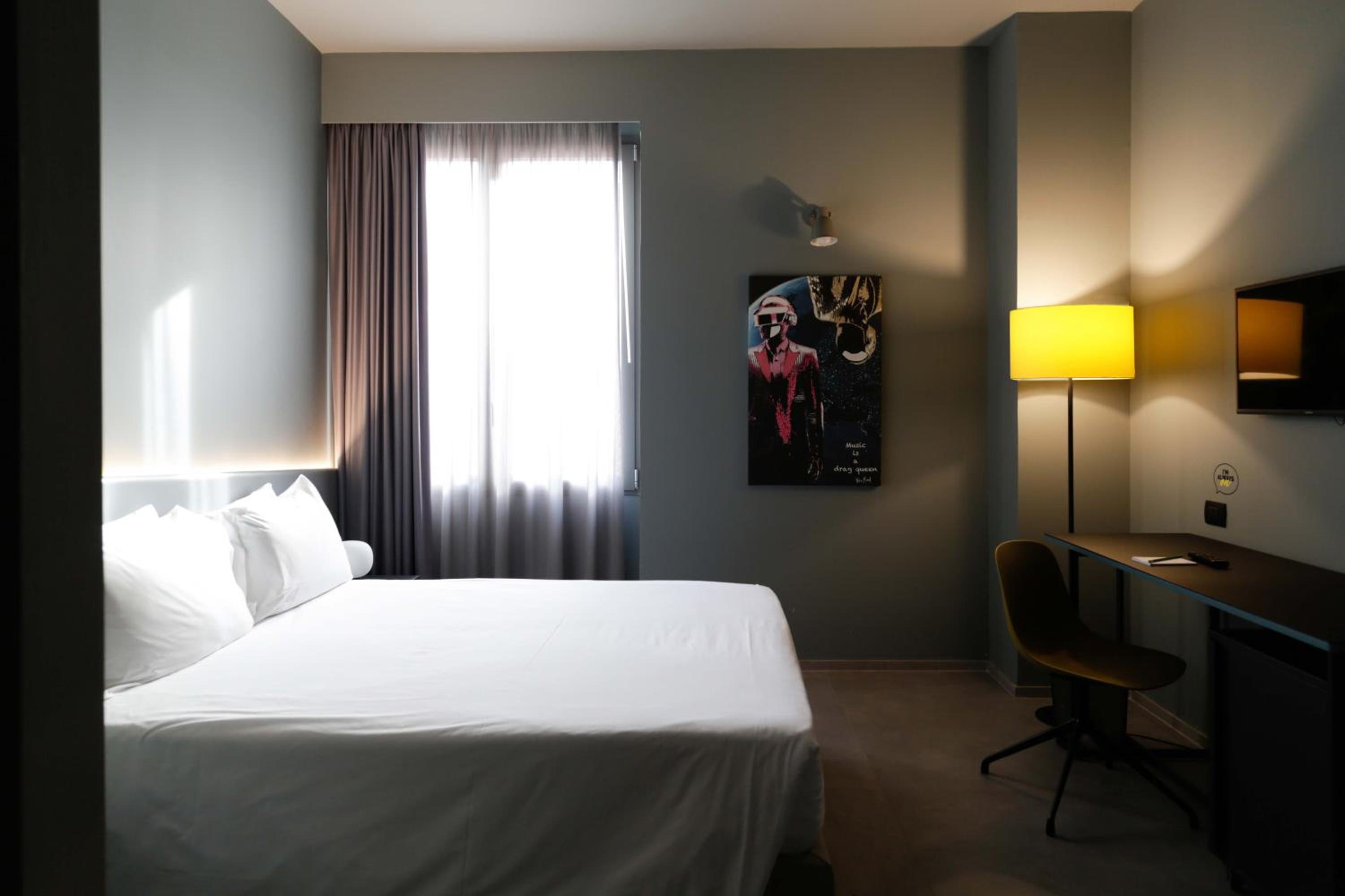 Economy Double or Twin Room - Photo 20