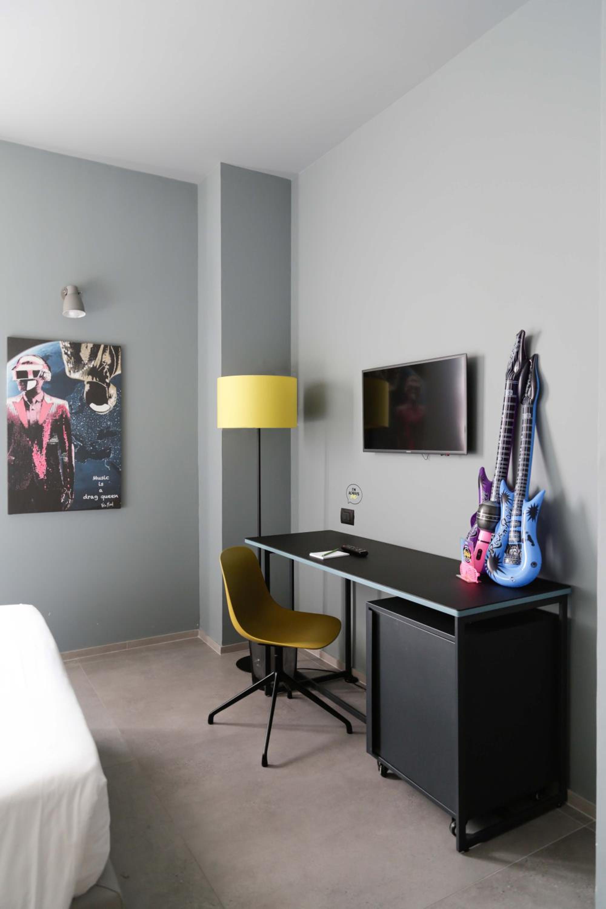 Economy Double or Twin Room - Photo 4