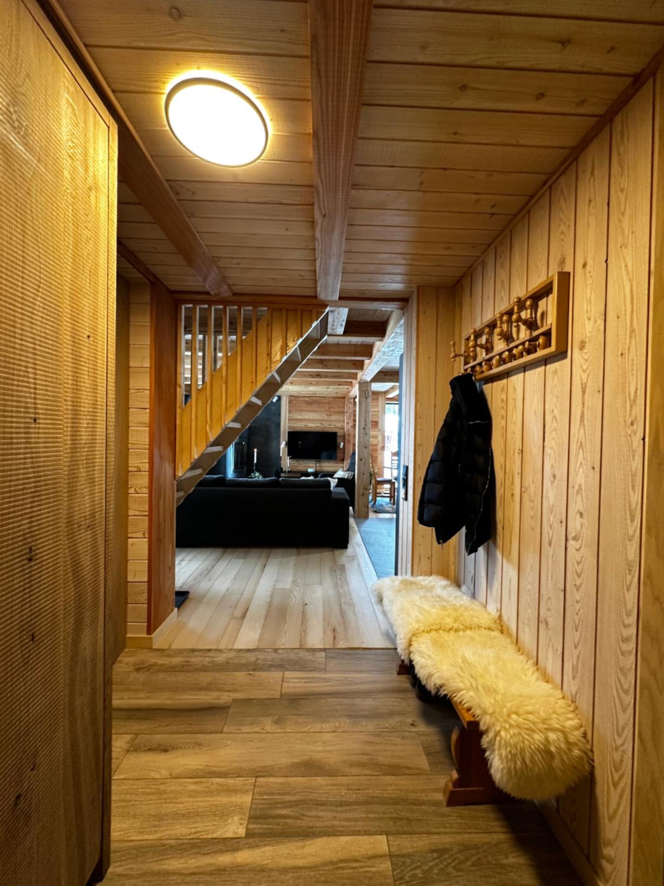 Three-Bedroom House photo 1
