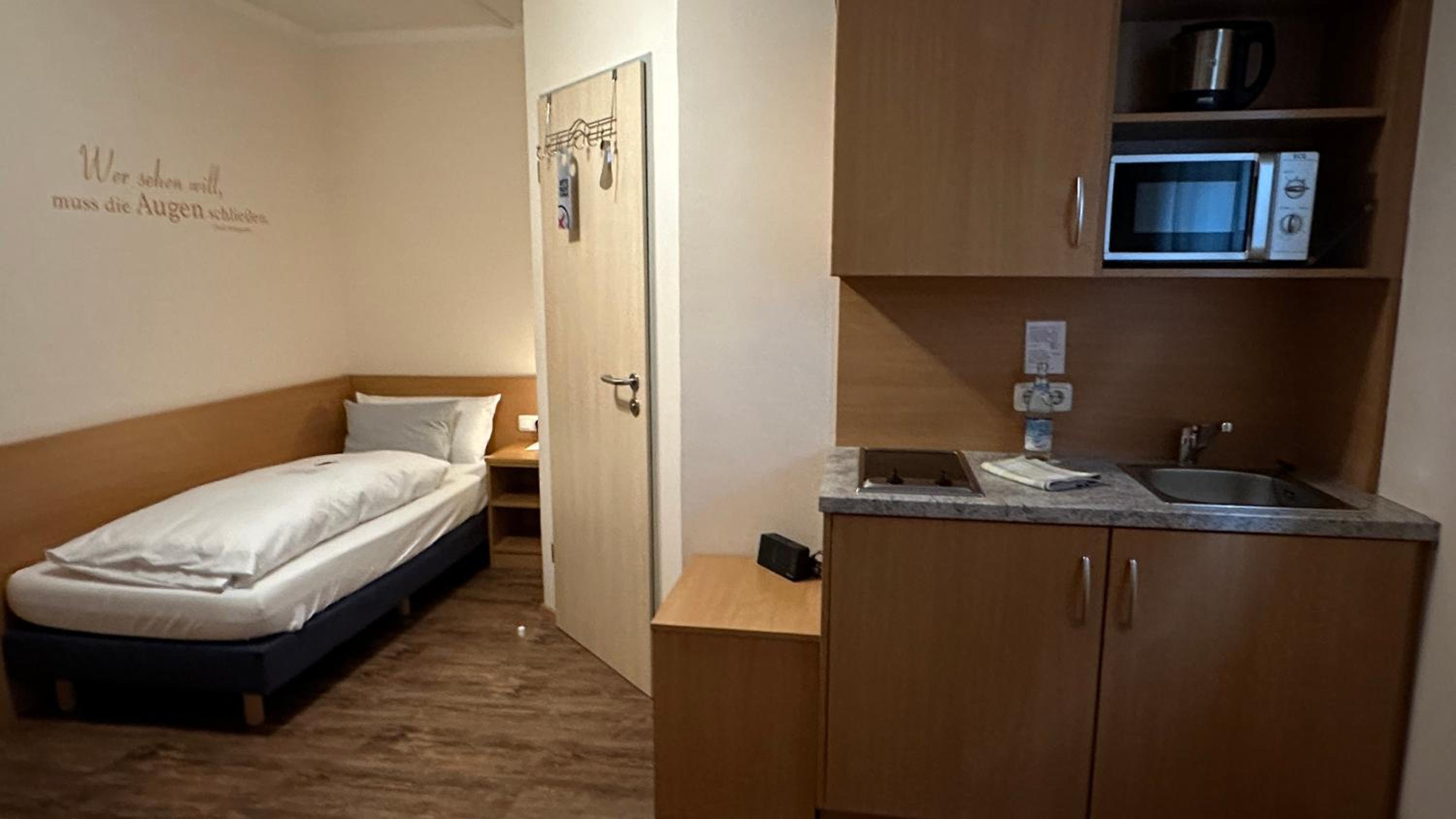 Budget Single Room photo 1