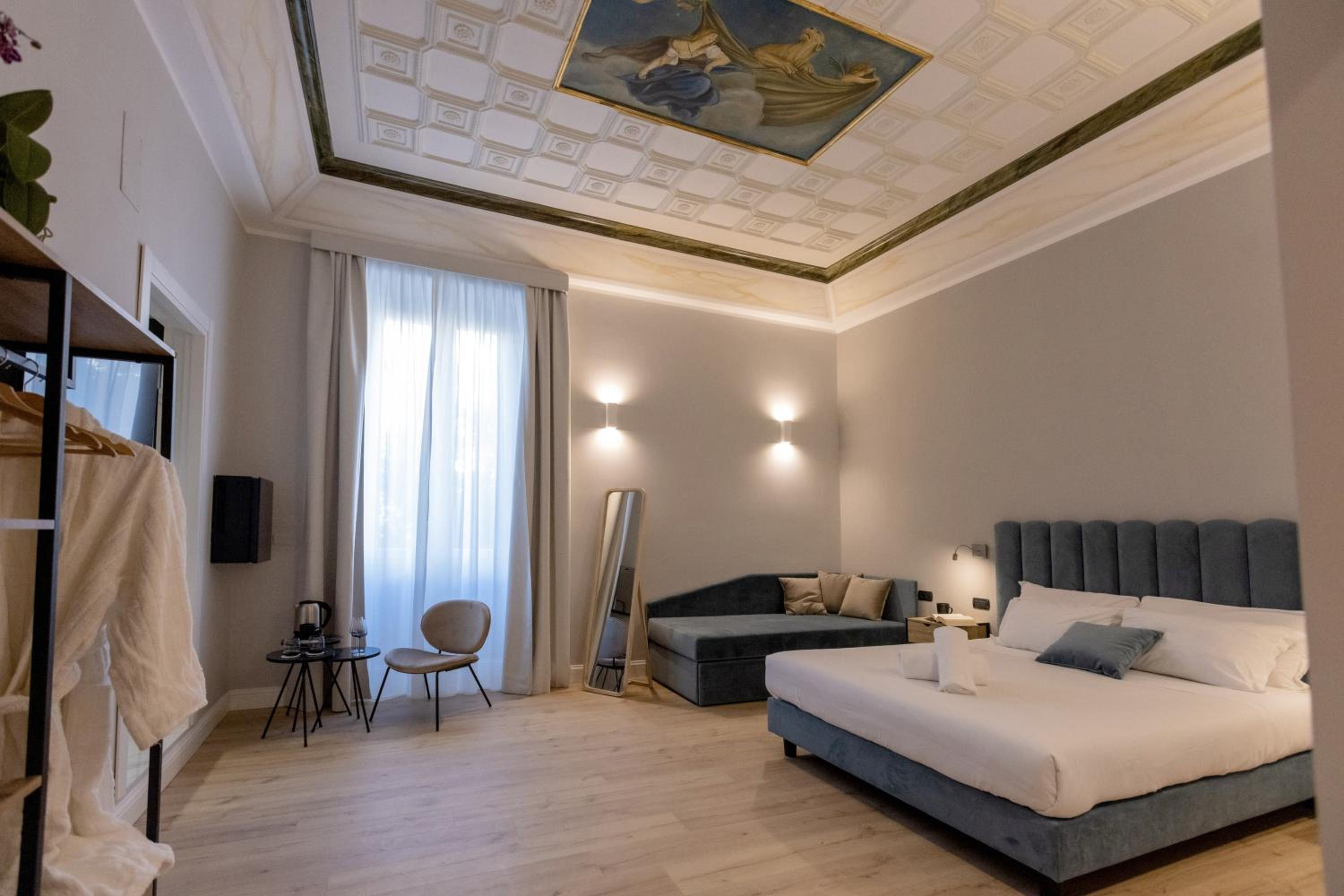 Luxury Triple Room photo 2