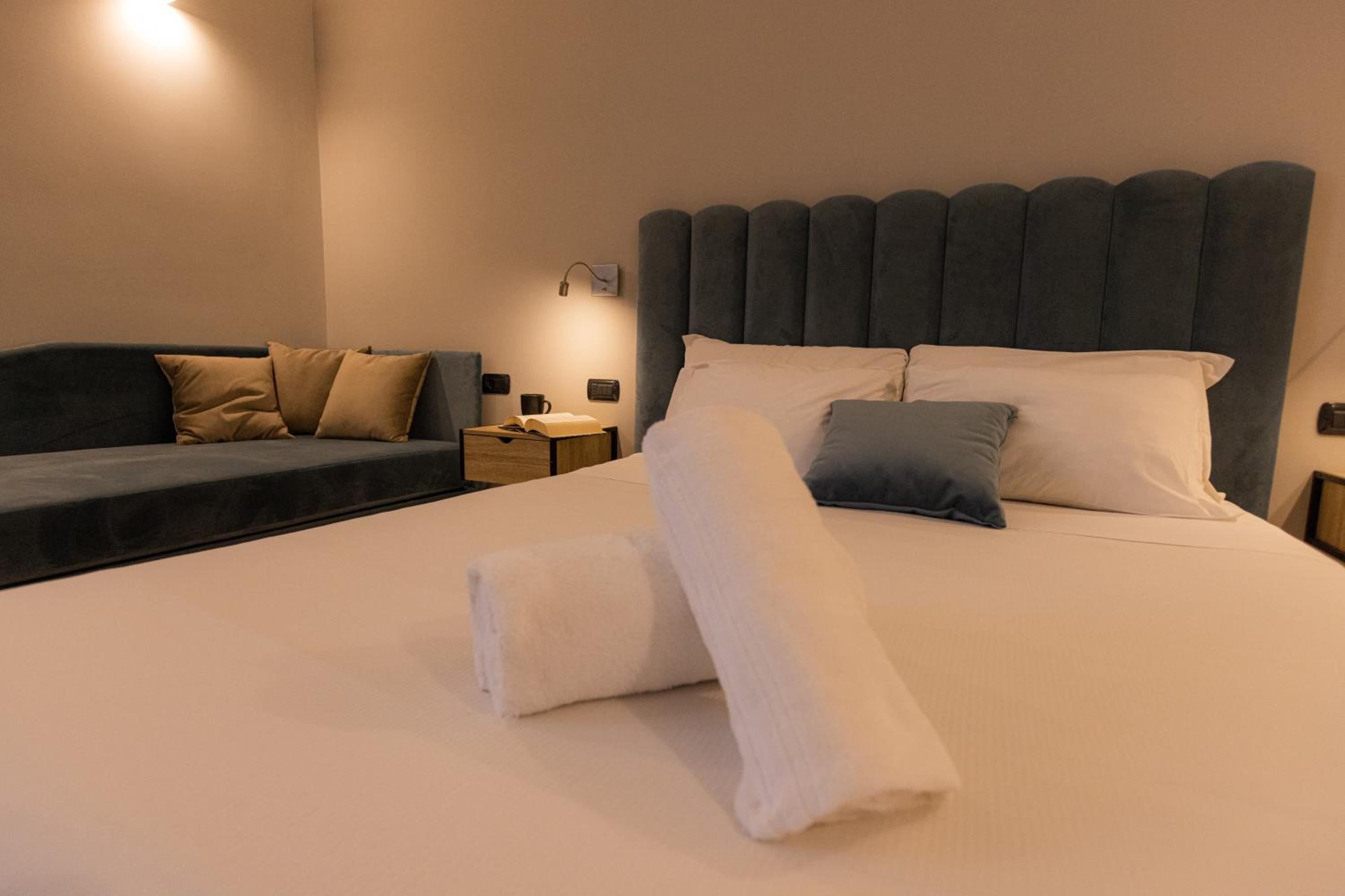 Luxury Triple Room photo 3