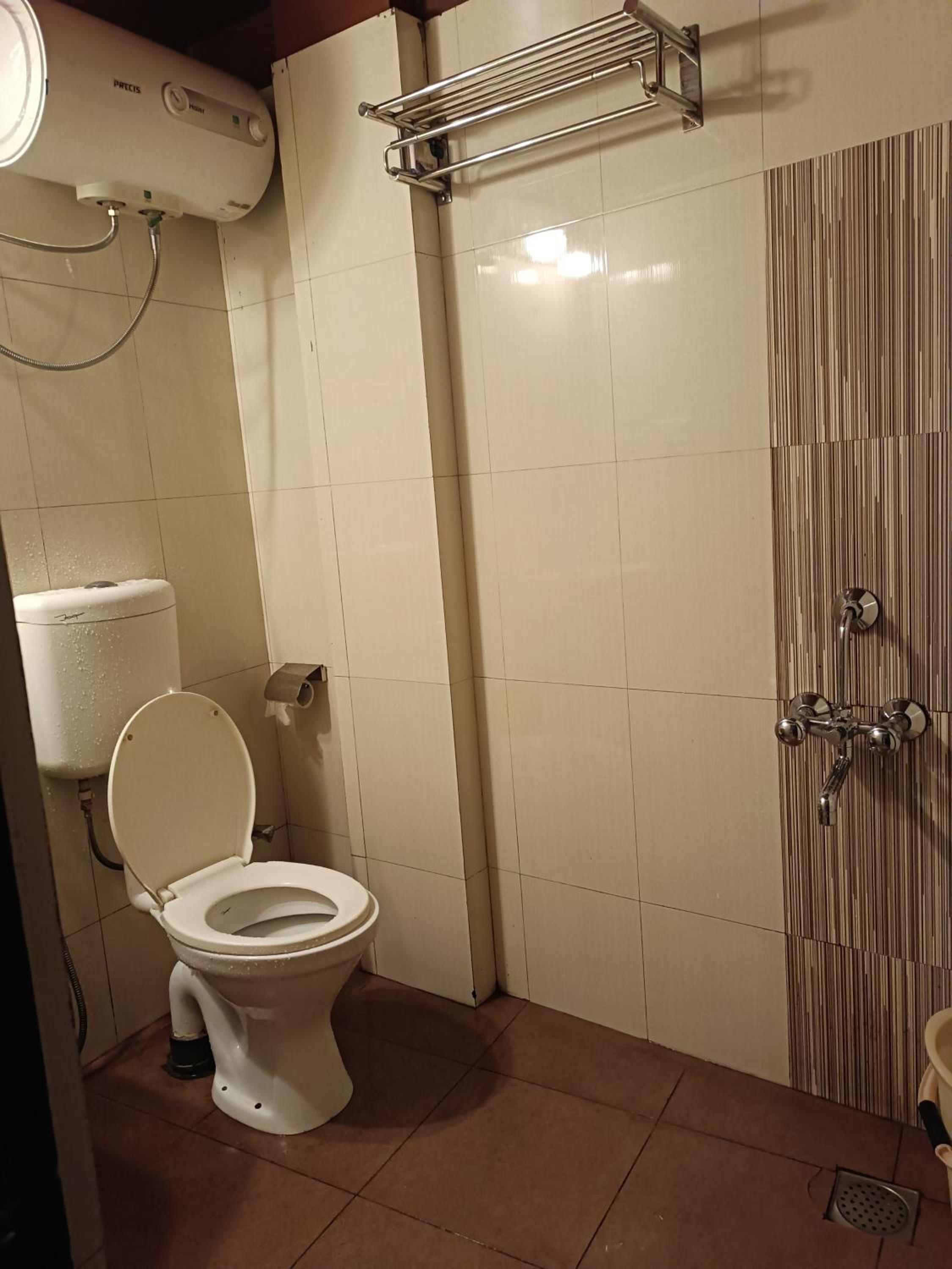 Single Room photo 2