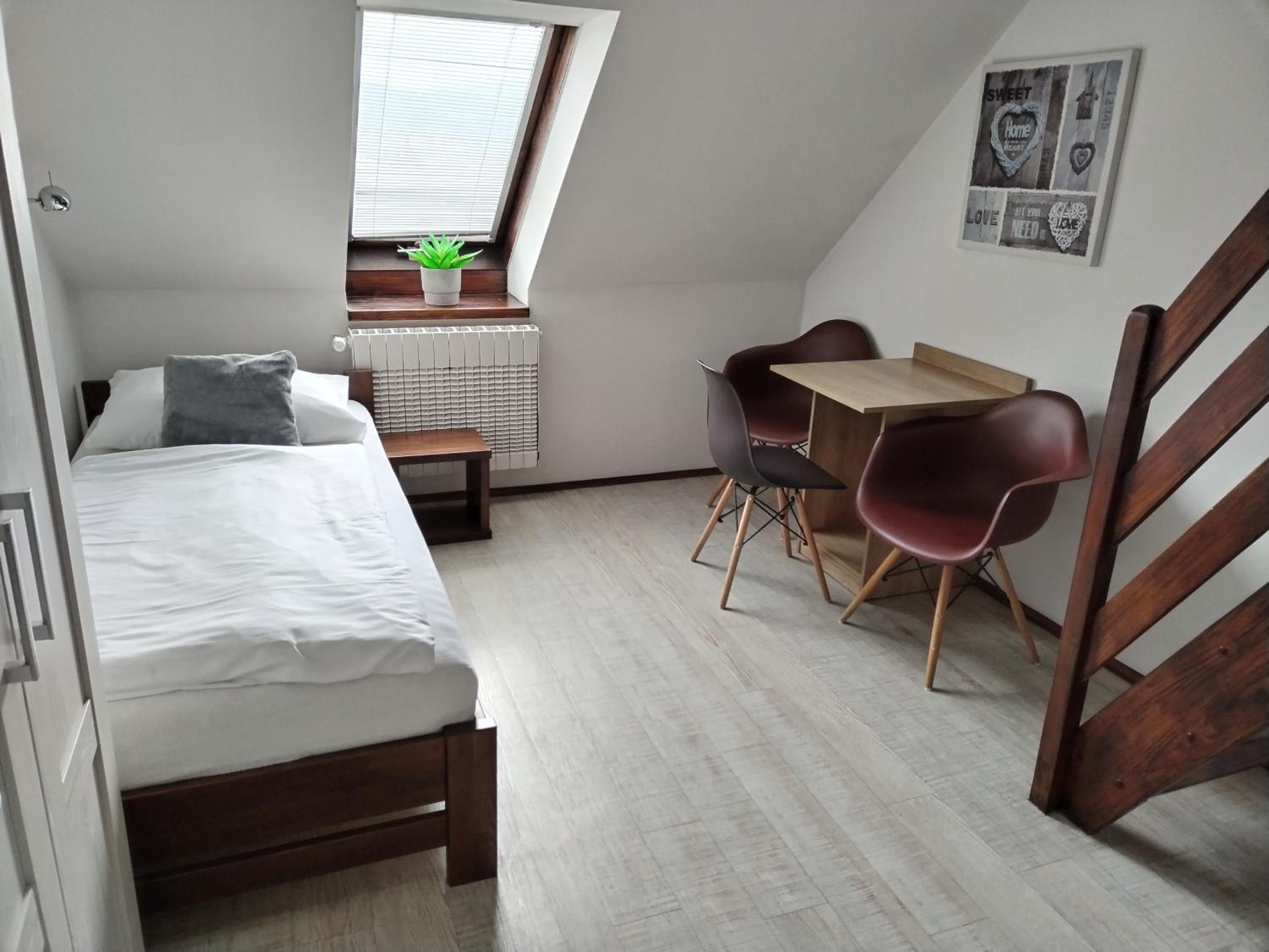 Maisonette photo 2