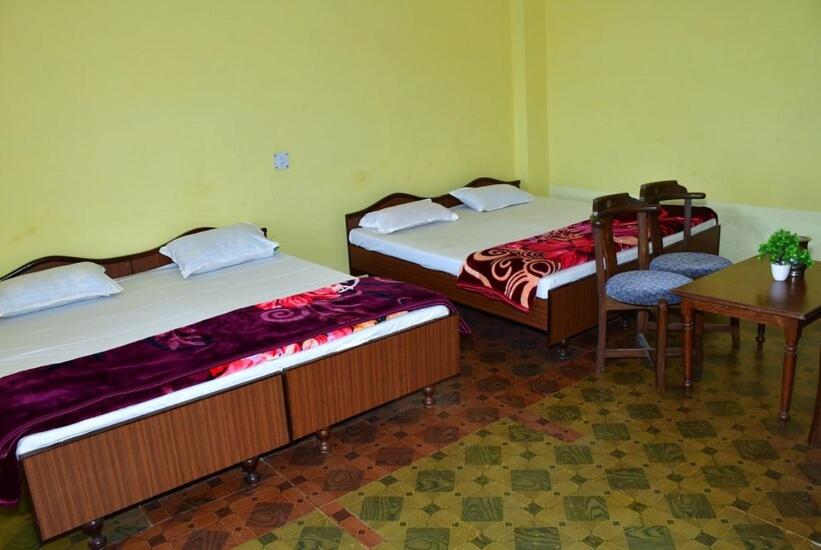 Quadruple Room - Photo 2
