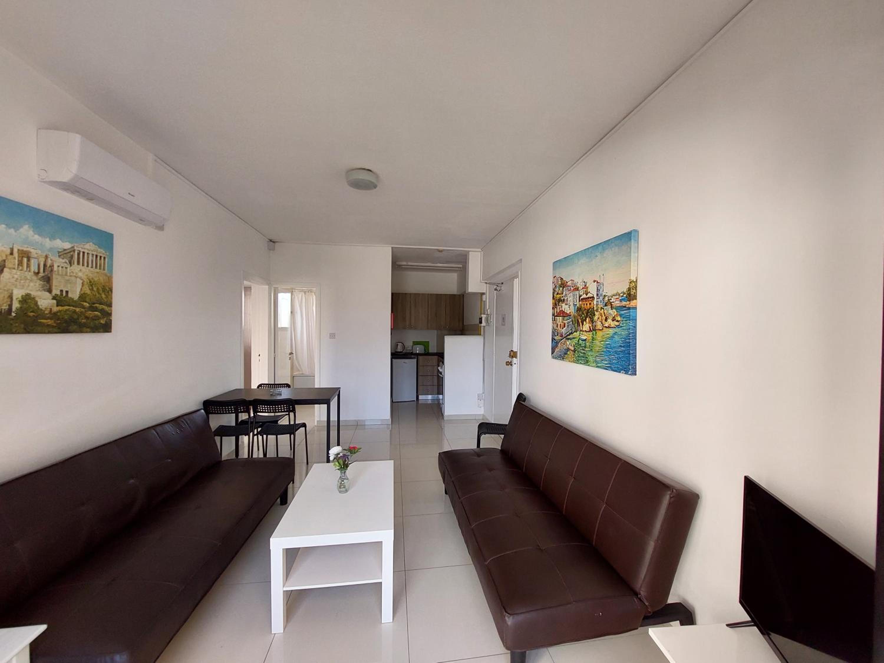 One Bedroom Apartment Long Stays