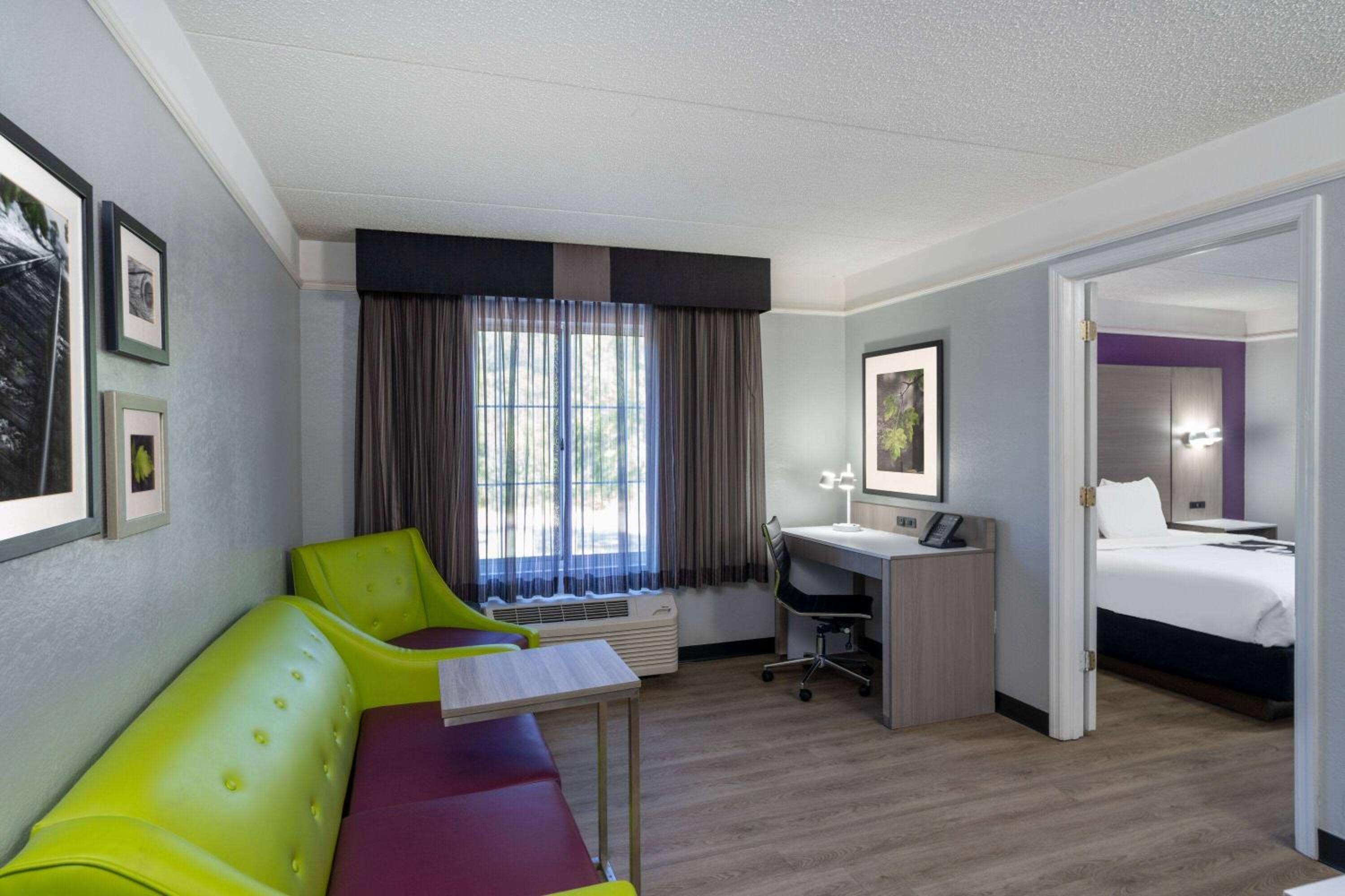 King Suite - Photo 1
