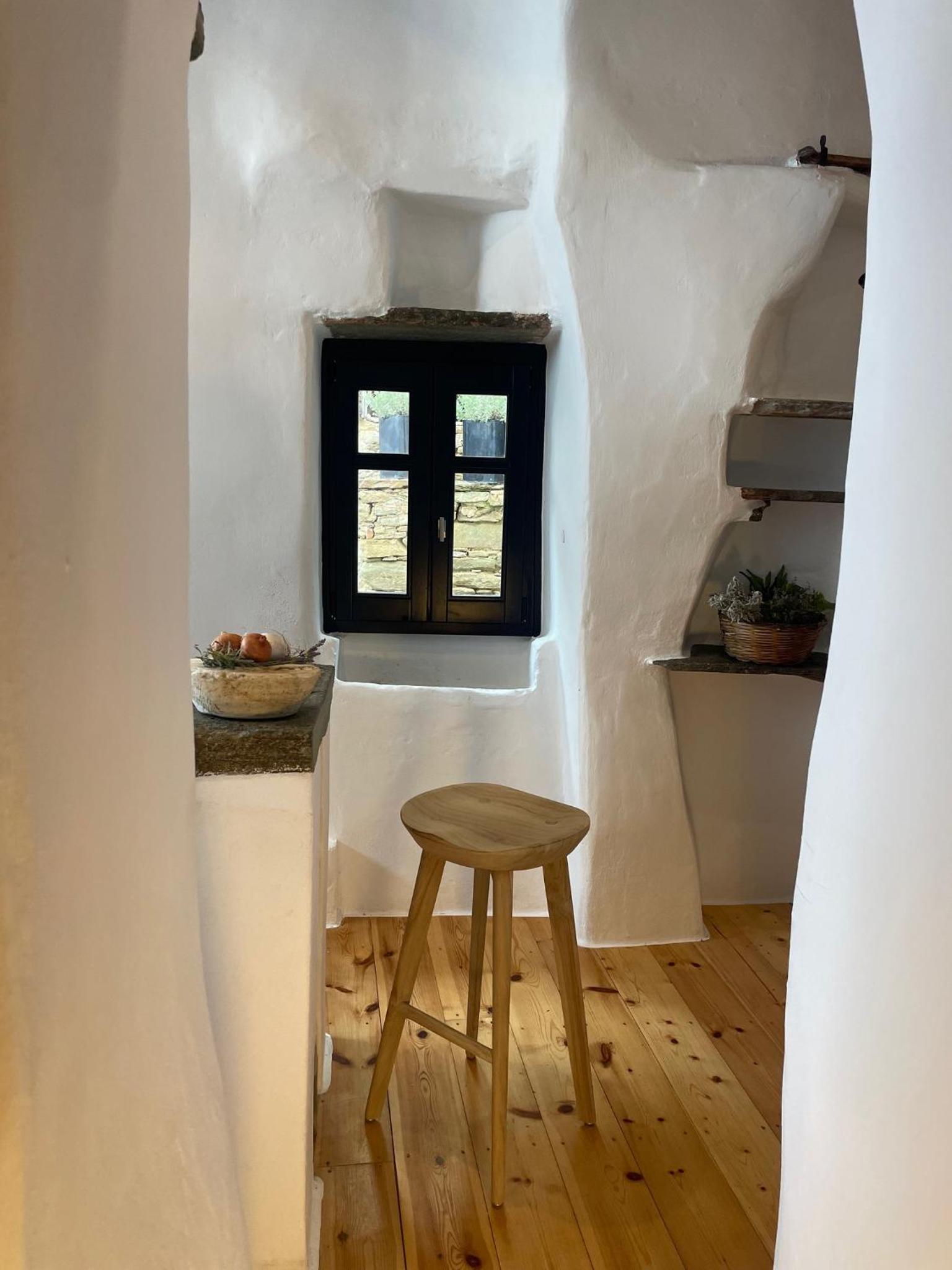 Villa with Sea View - Photo 21