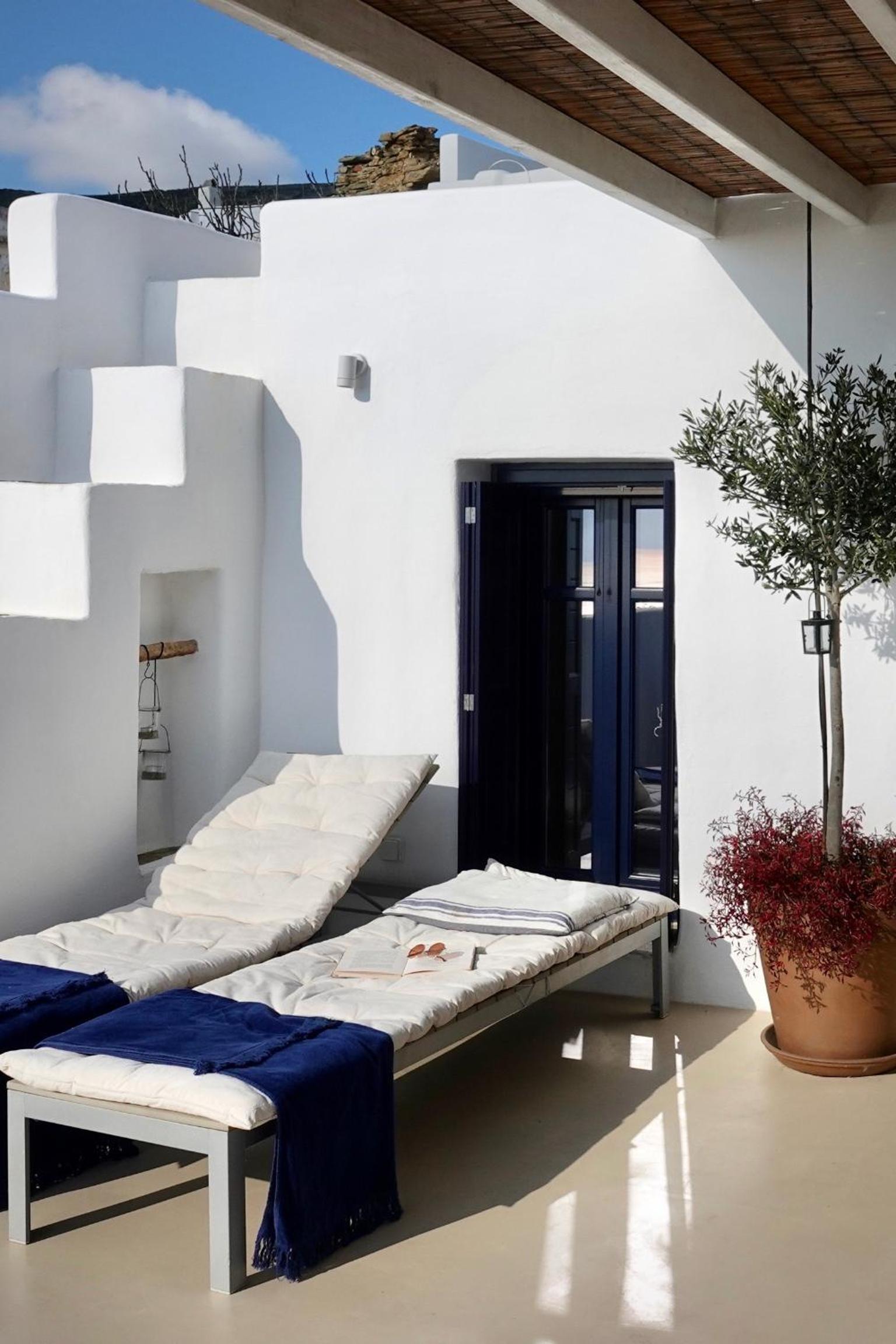 Villa with Sea View - Photo 28
