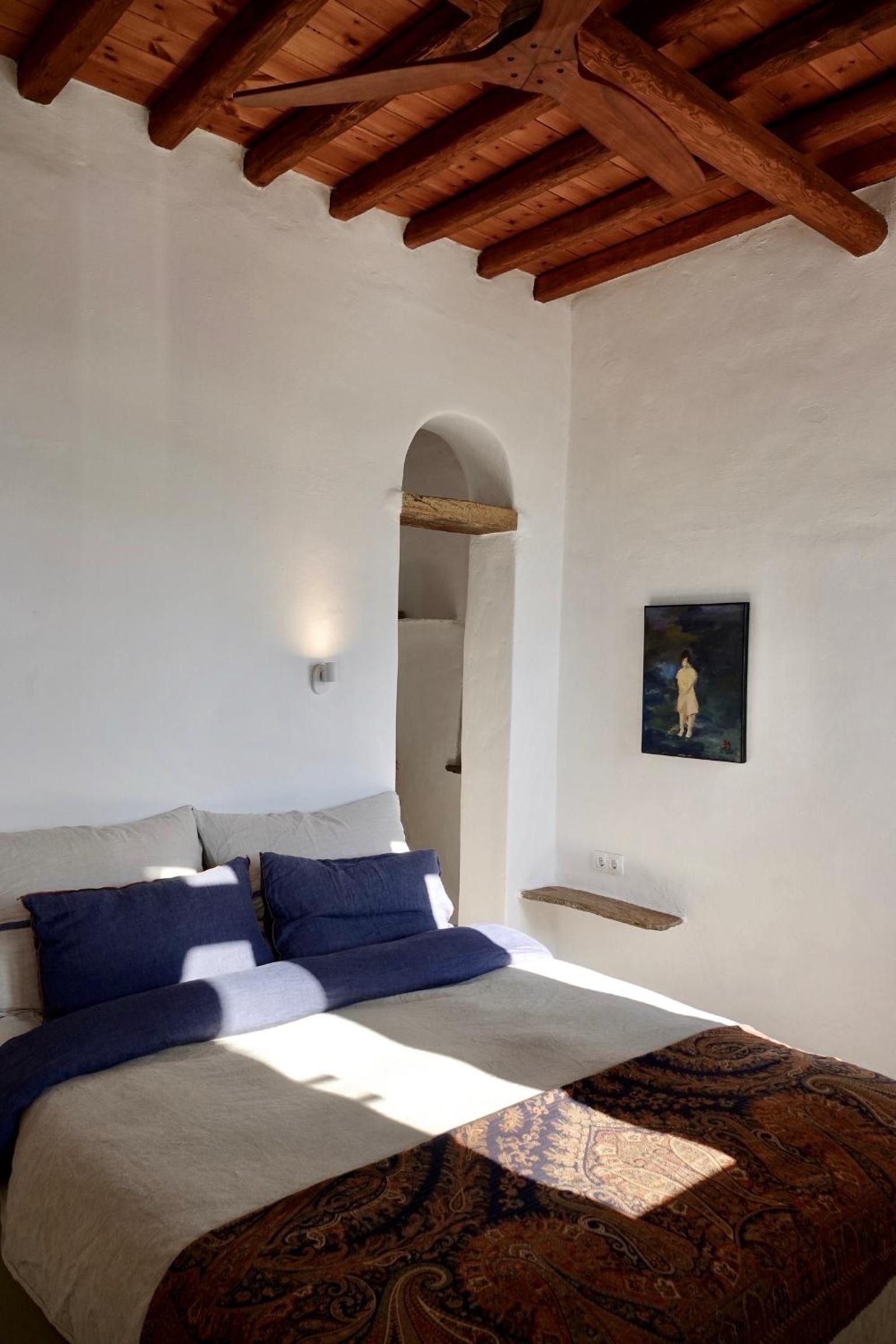 Villa with Sea View - Photo 30