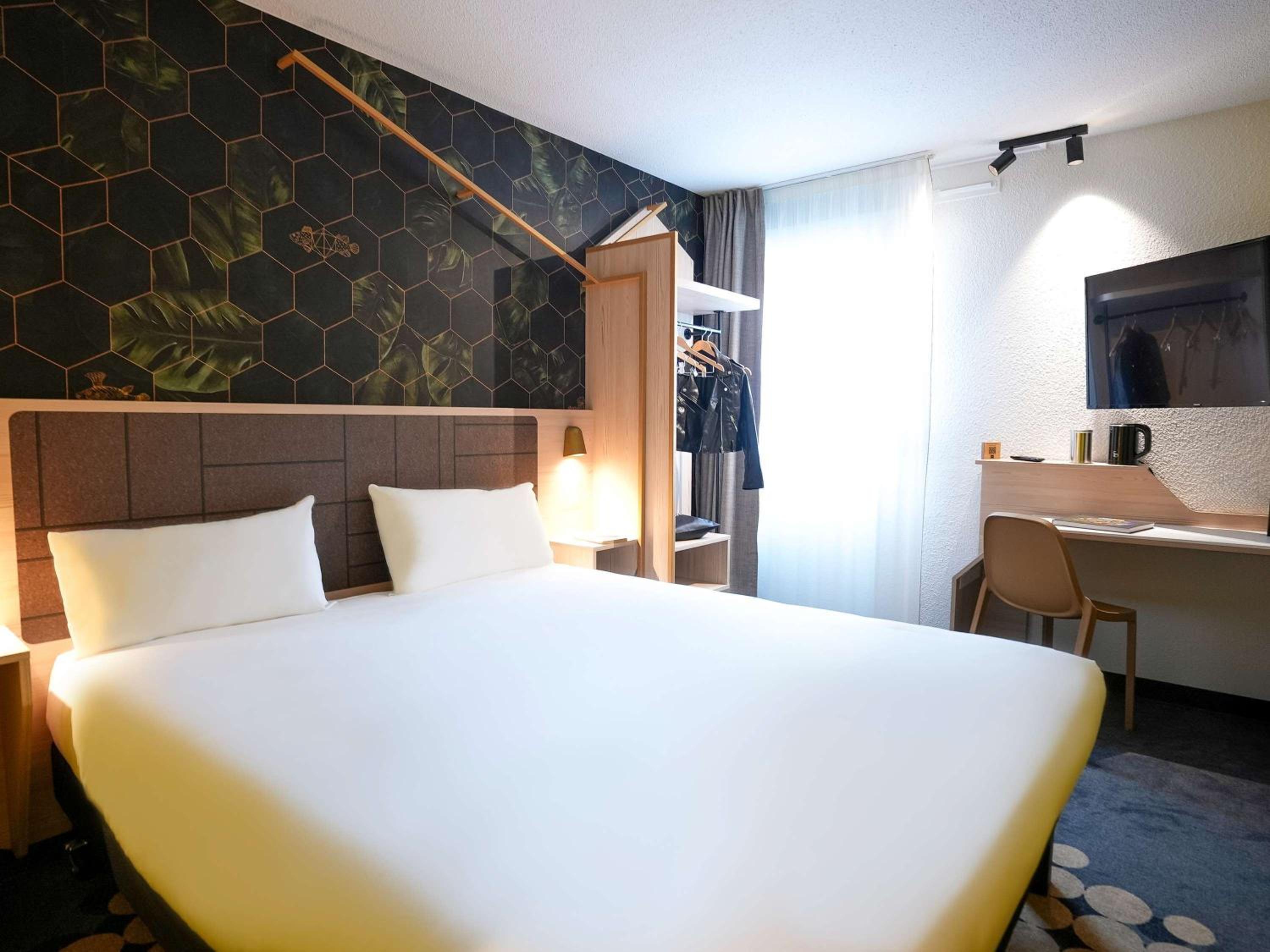 Standard Double Room - Photo 6