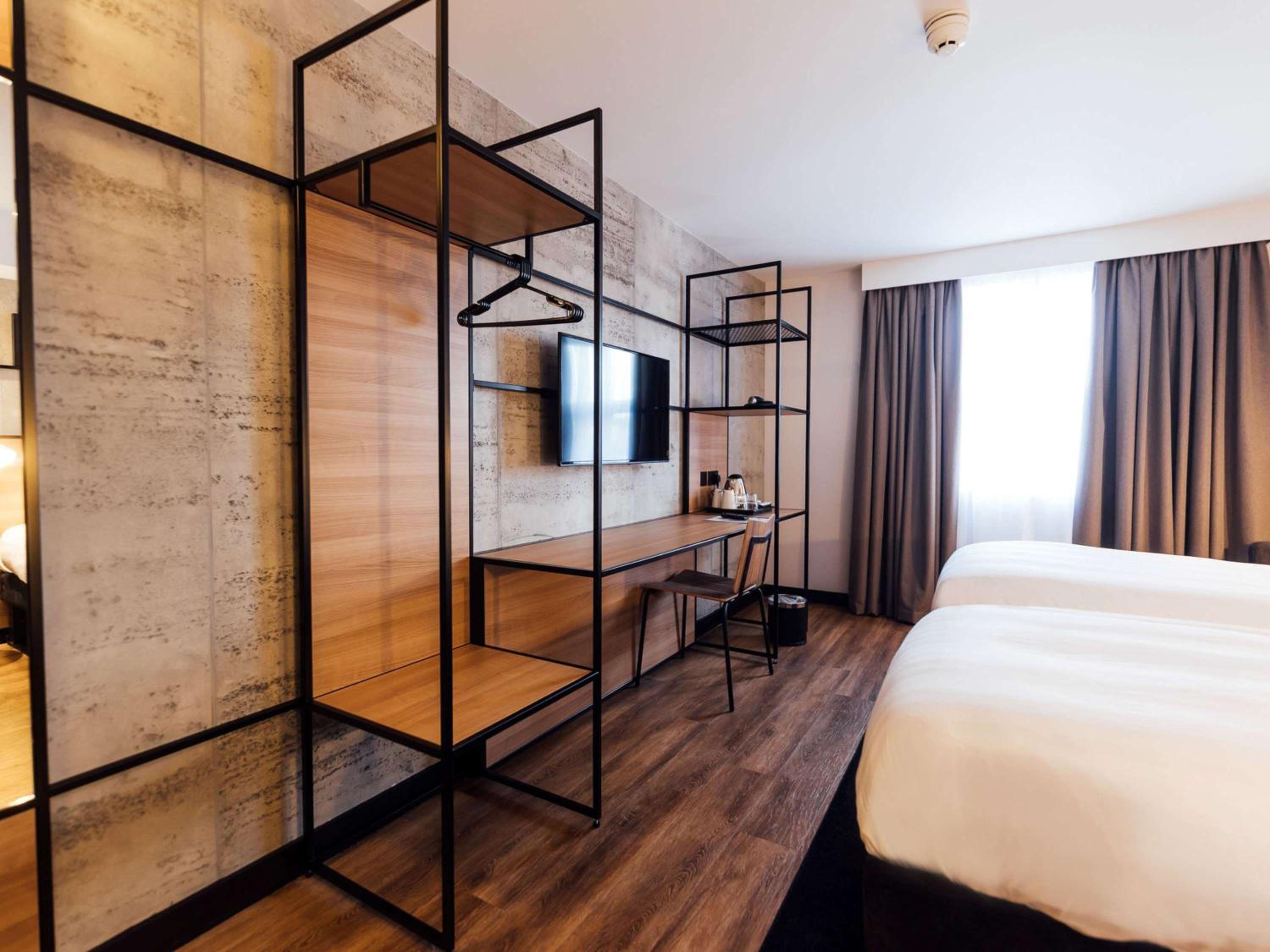 Standard Twin Room - Photo 12