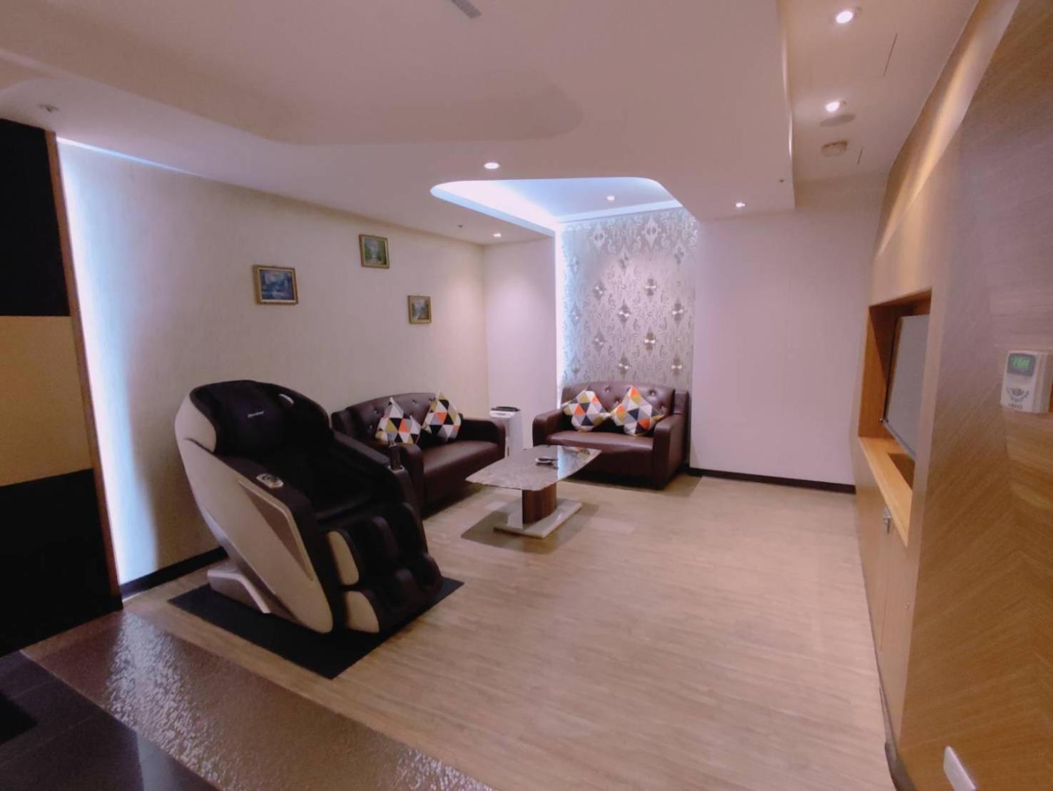 Deluxe Twin Room - Photo 5