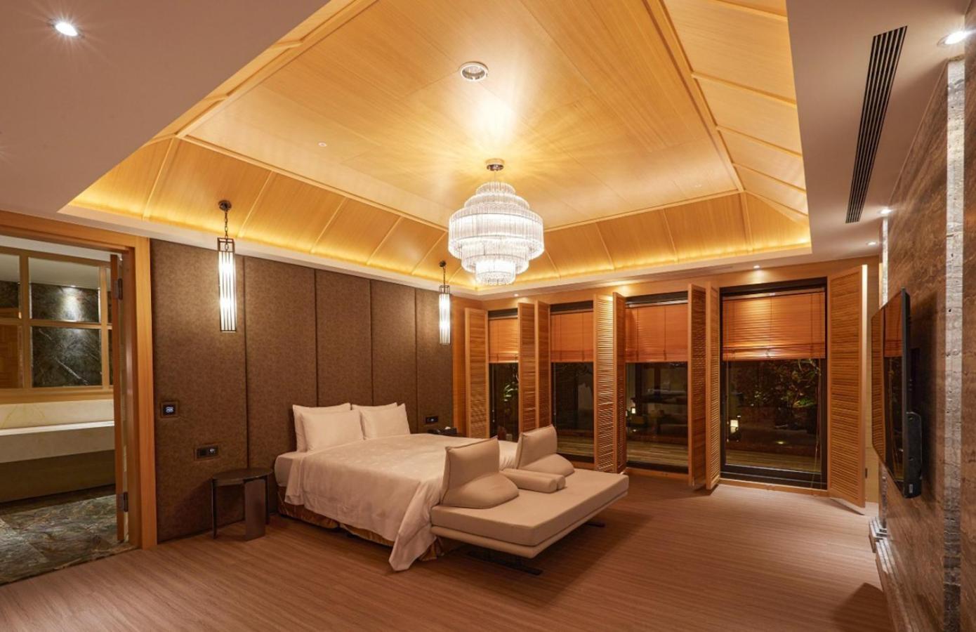 King Room with Garden View photo 3