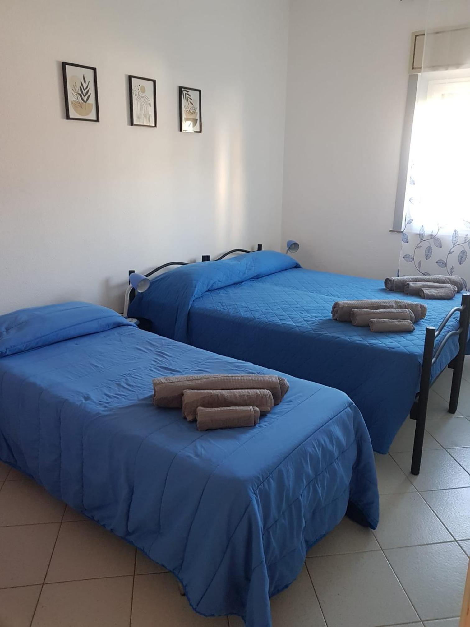 Two-Bedroom Deluxe Apartment with Garden View