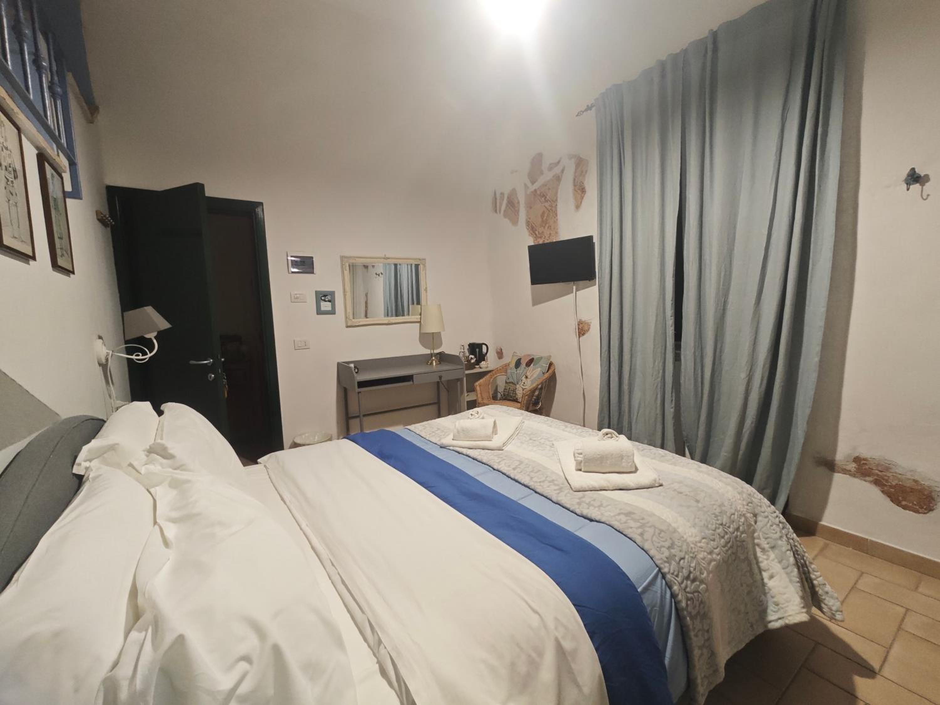 Triple Room - Photo 10