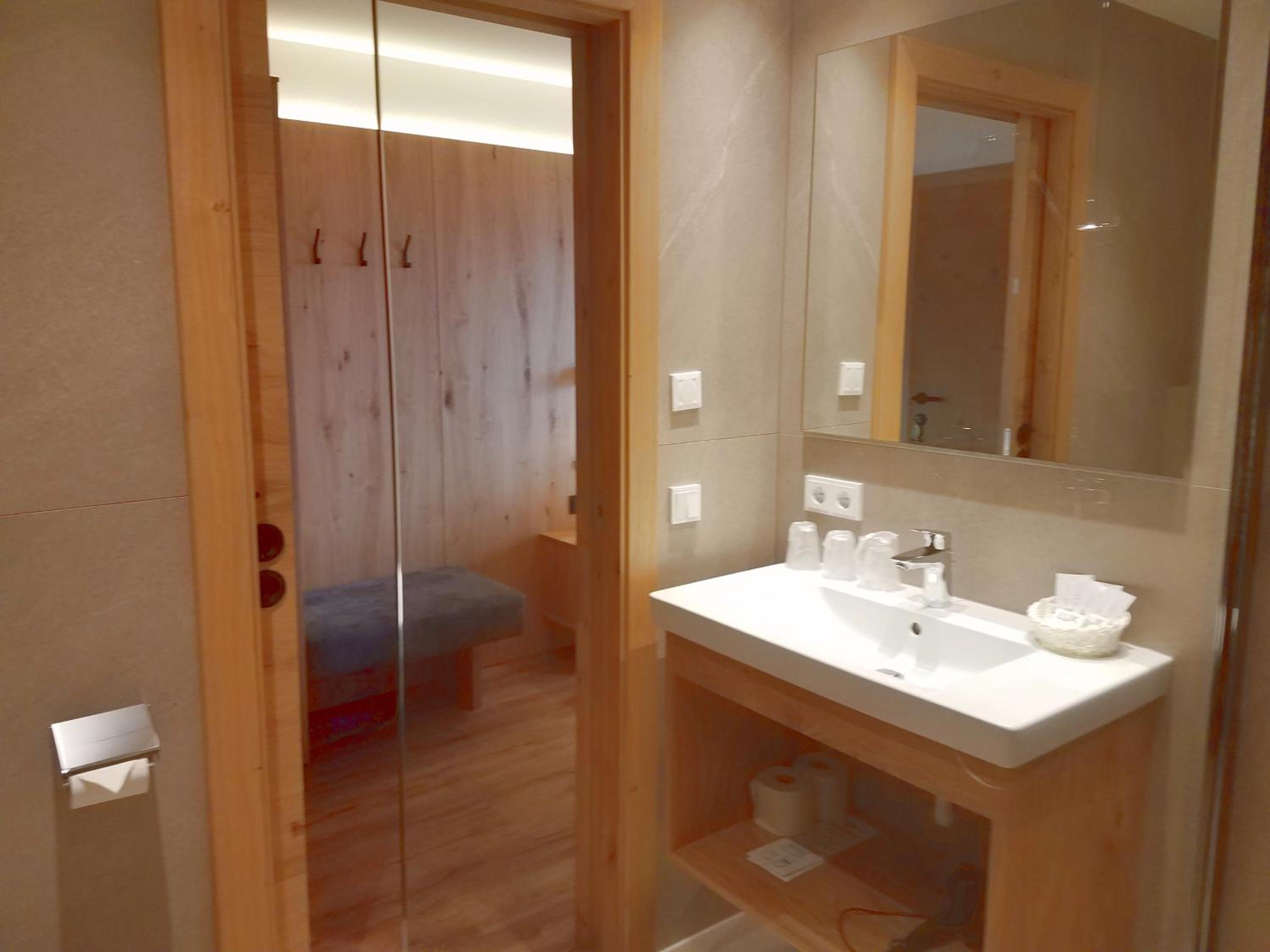 Two-Bedroom Apartment - Photo 16