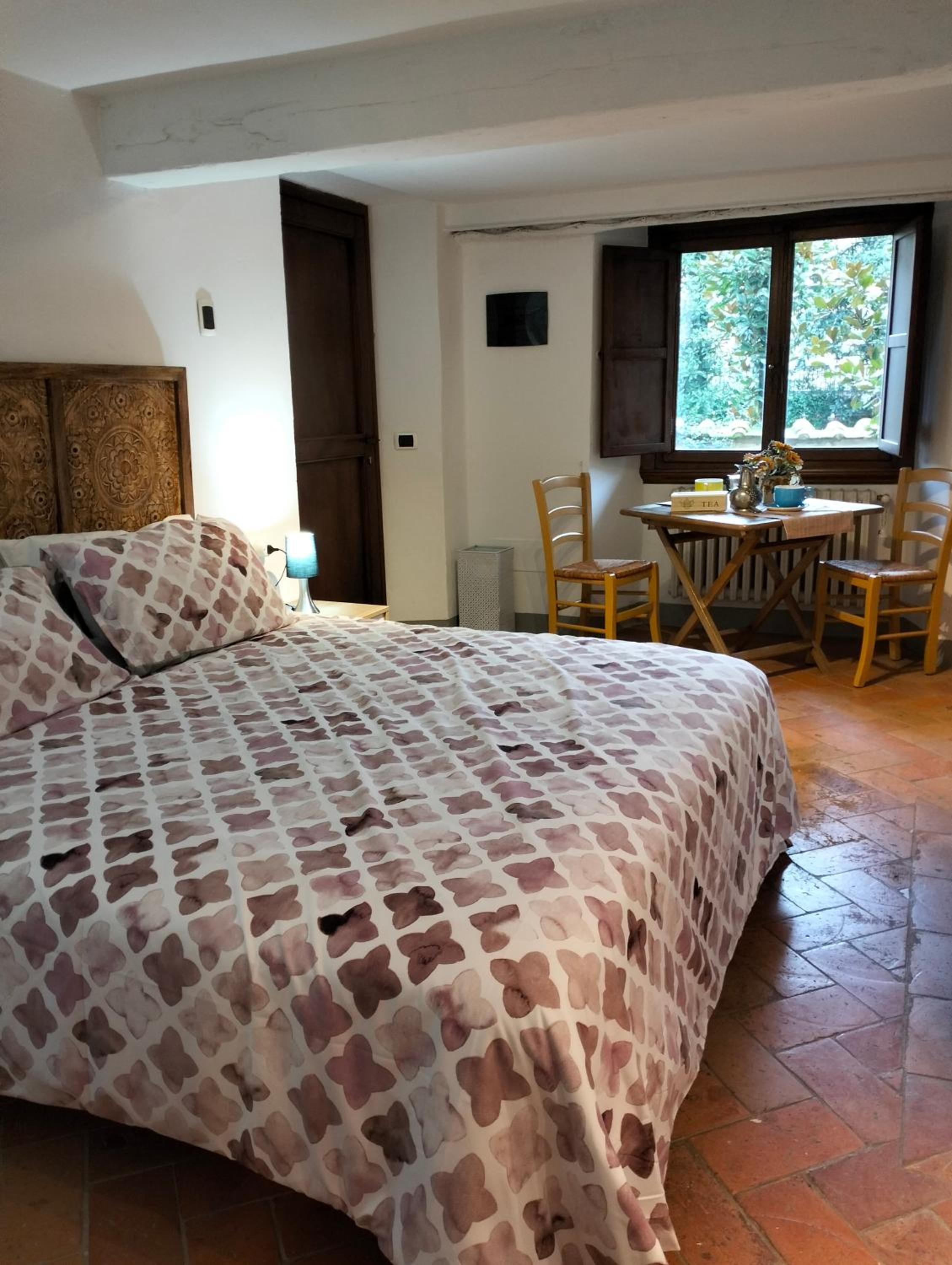 Double Room with Private Bathroom photo 1