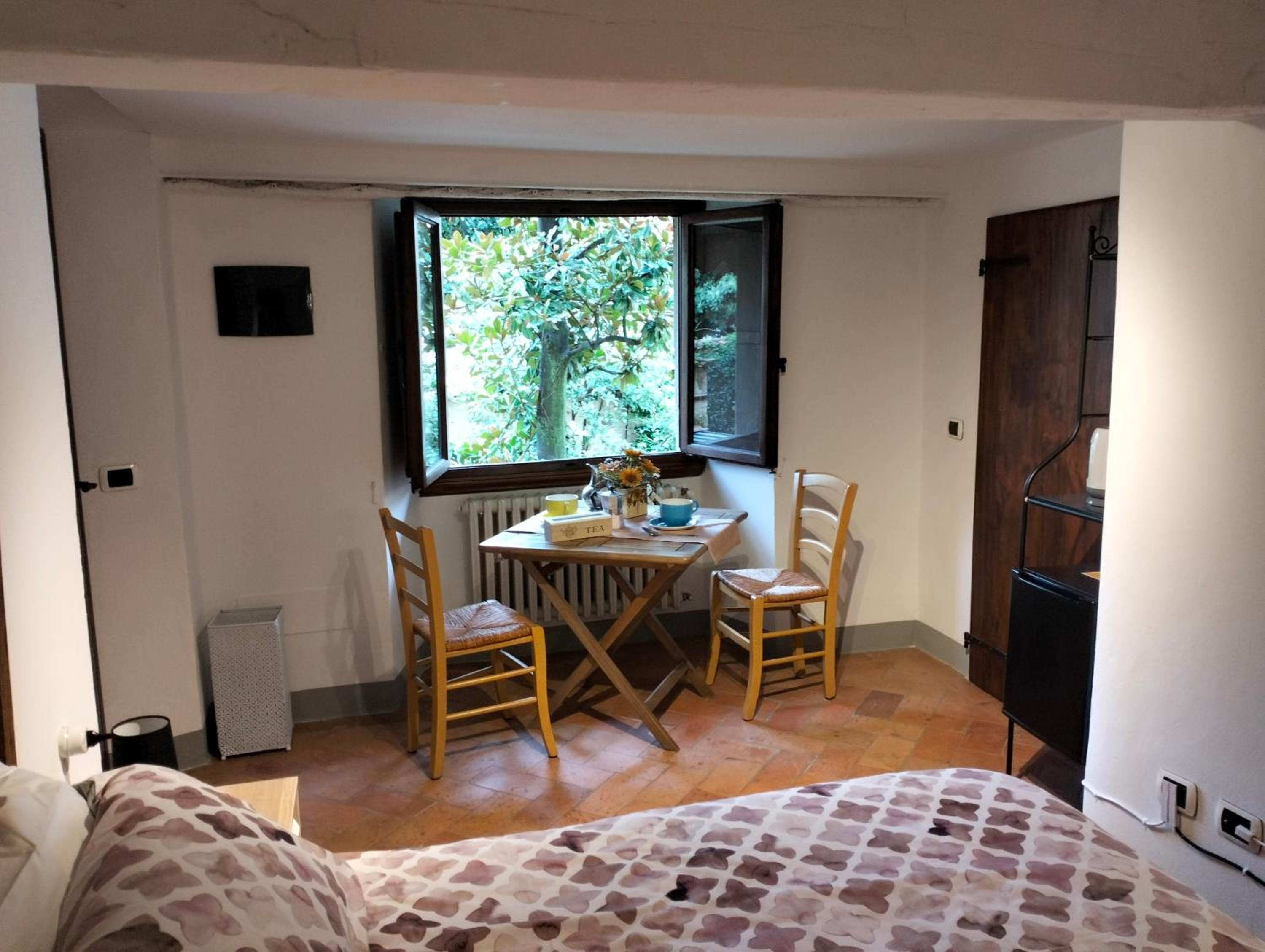 Double Room with Private Bathroom photo 3