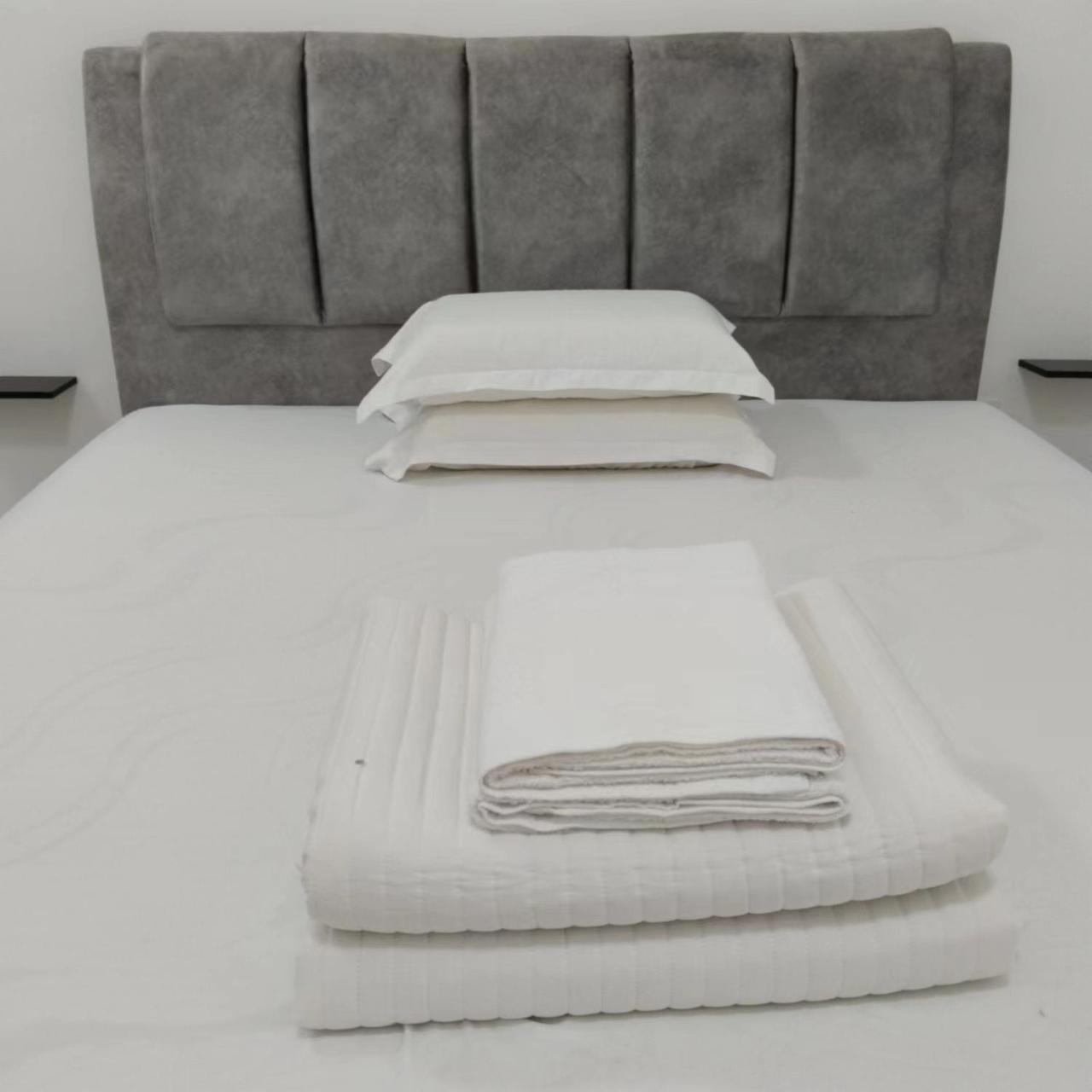 Deluxe King Room photo 2