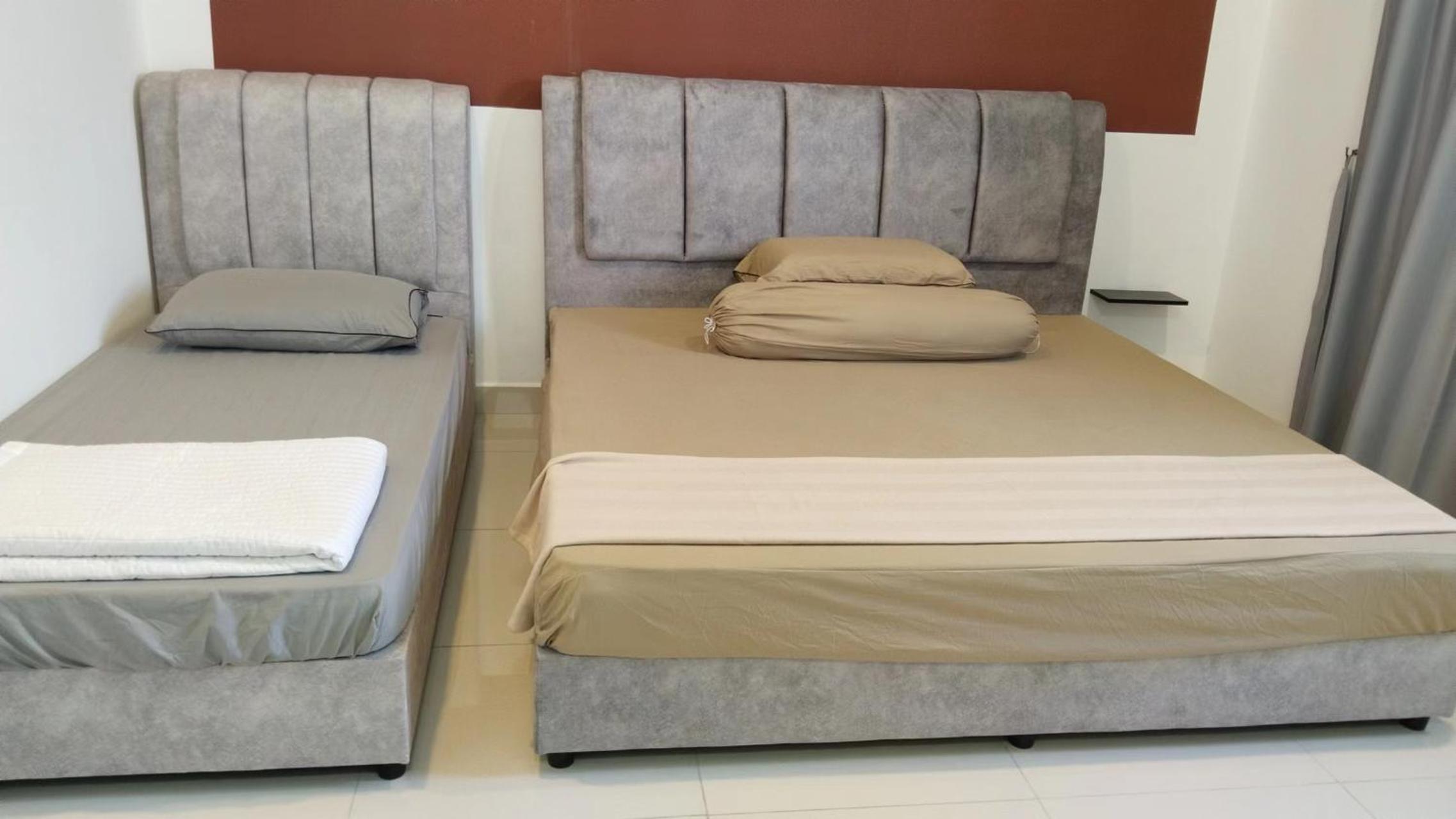 Deluxe Family Room photo 3