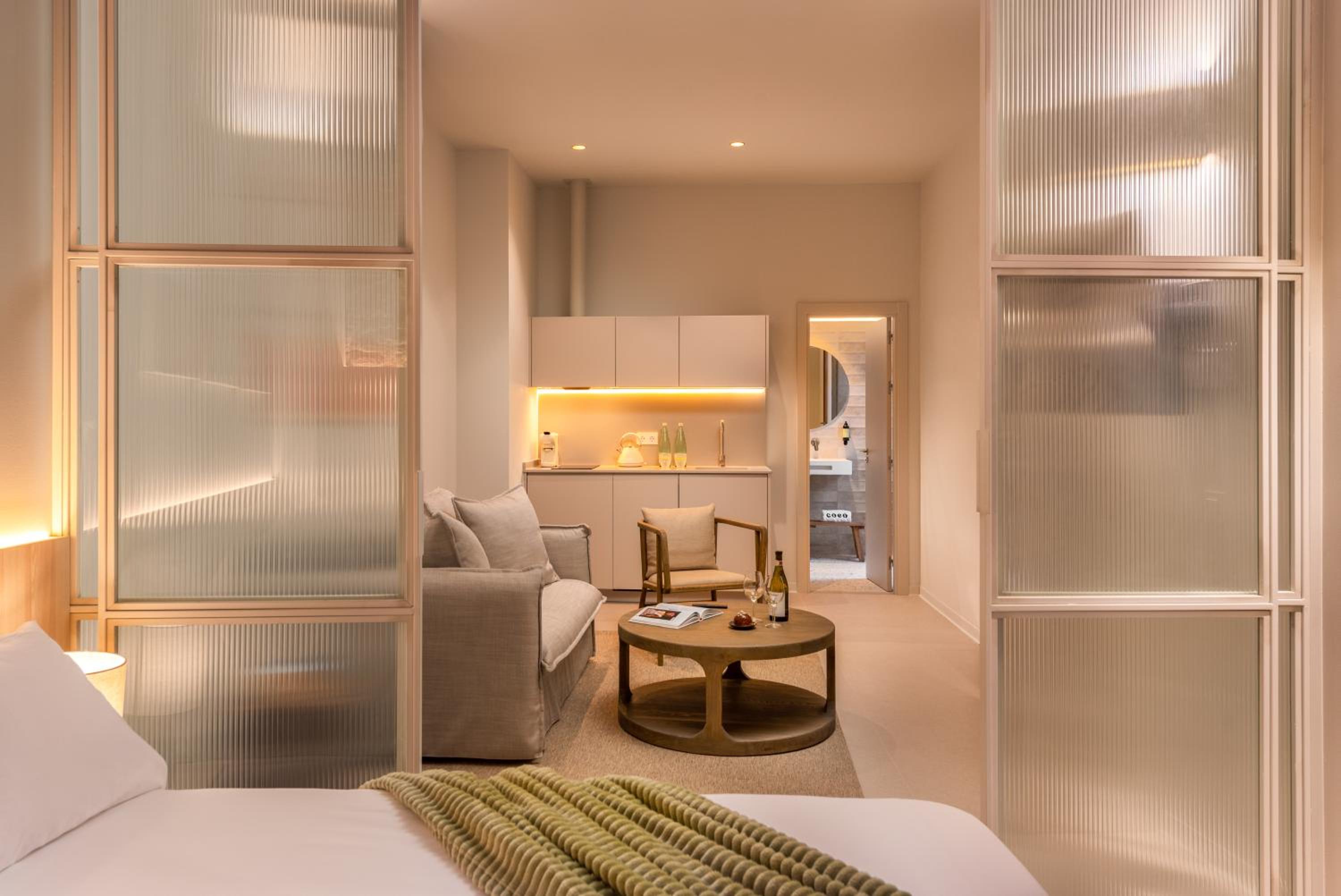 Apartamento de un dormitorio superior con pequeño balcón