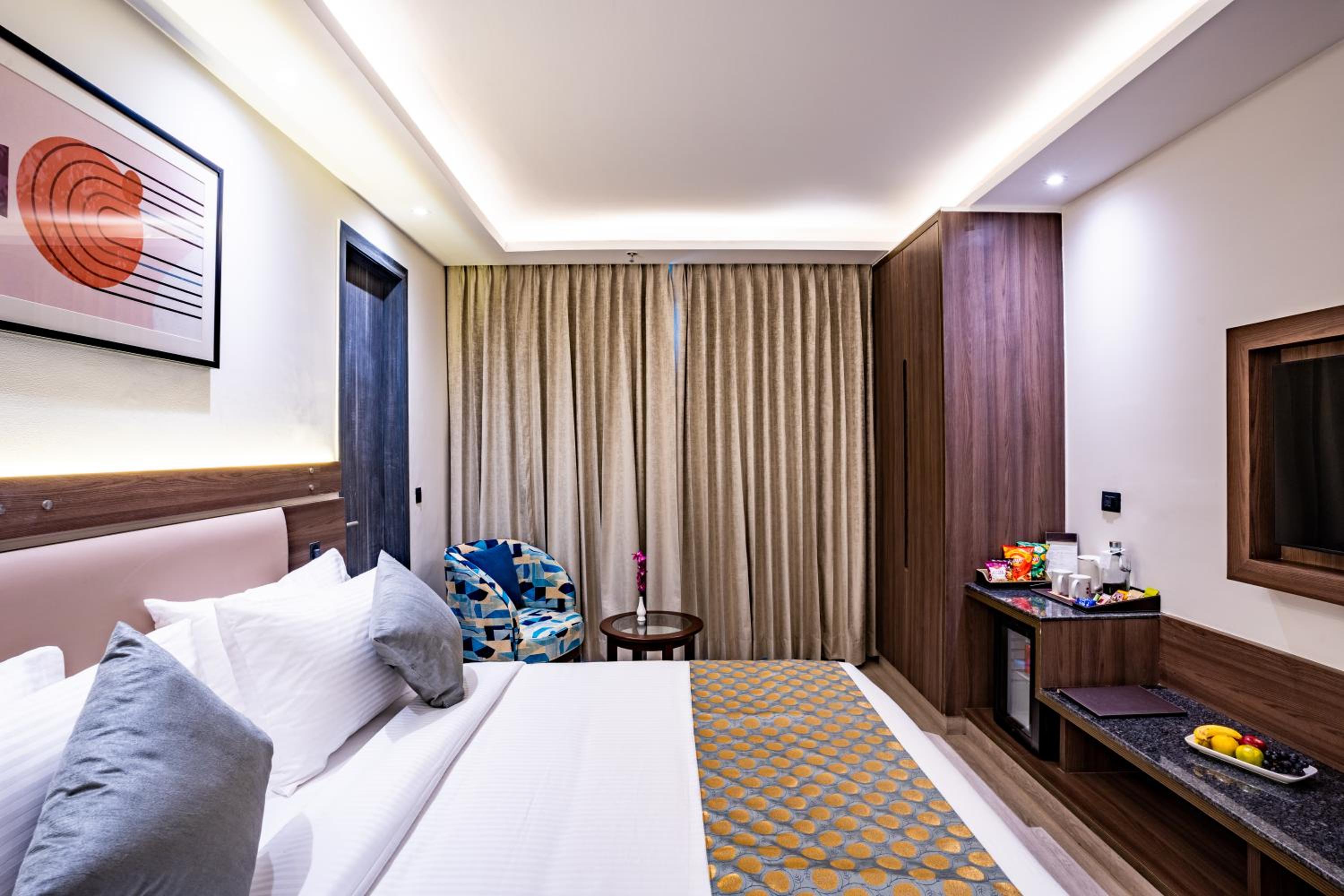 Premium Room With City View - Non Smoking: Happy Hours (1+1 mocktail from 11:00 AM to 7:00 PM) & Complimentary laundry service for up to 2 clothing items. Late check-out (subject to availability) photo 3