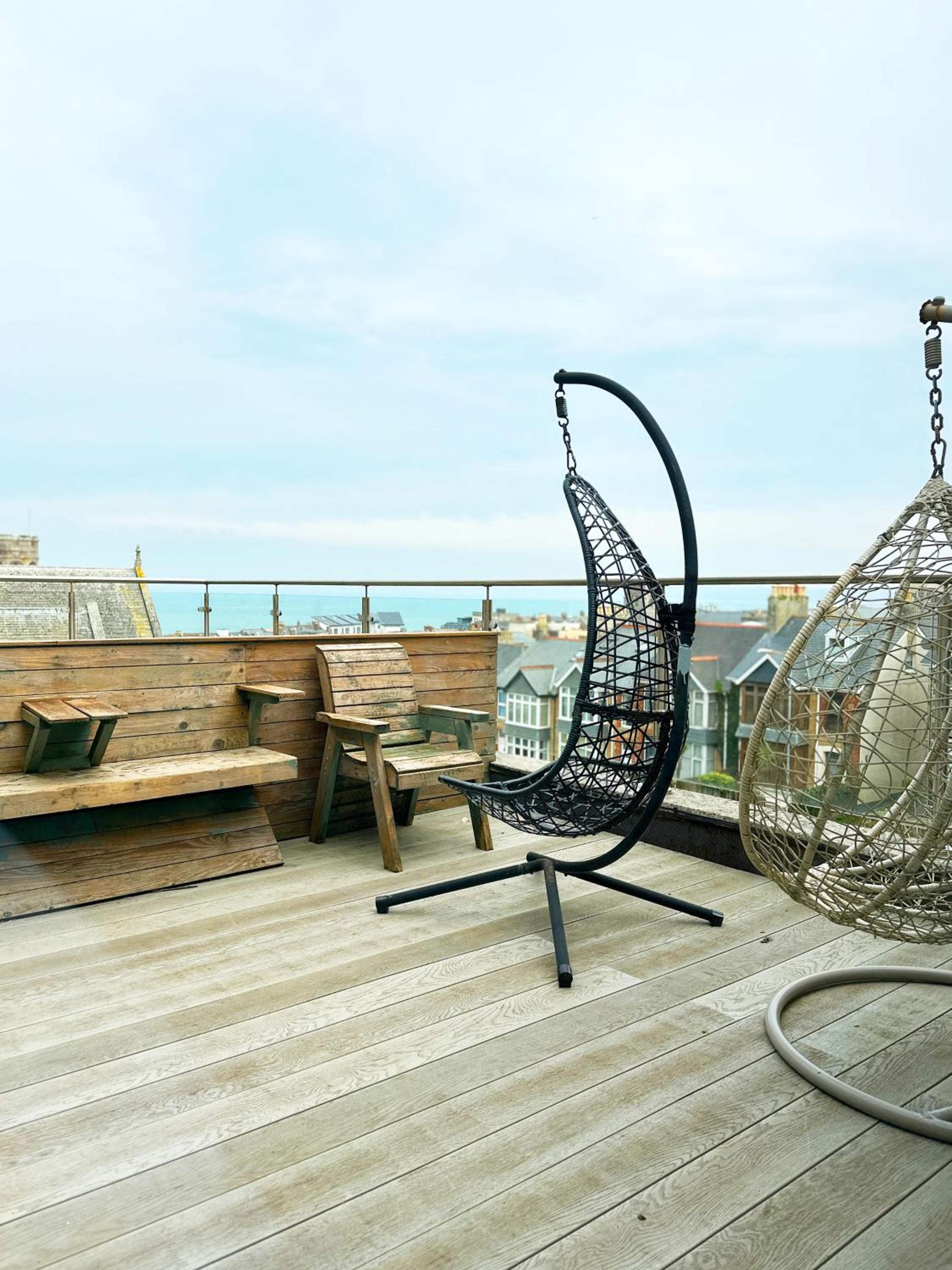 Superior Sea View Super King Size with Decking  - Photo 8