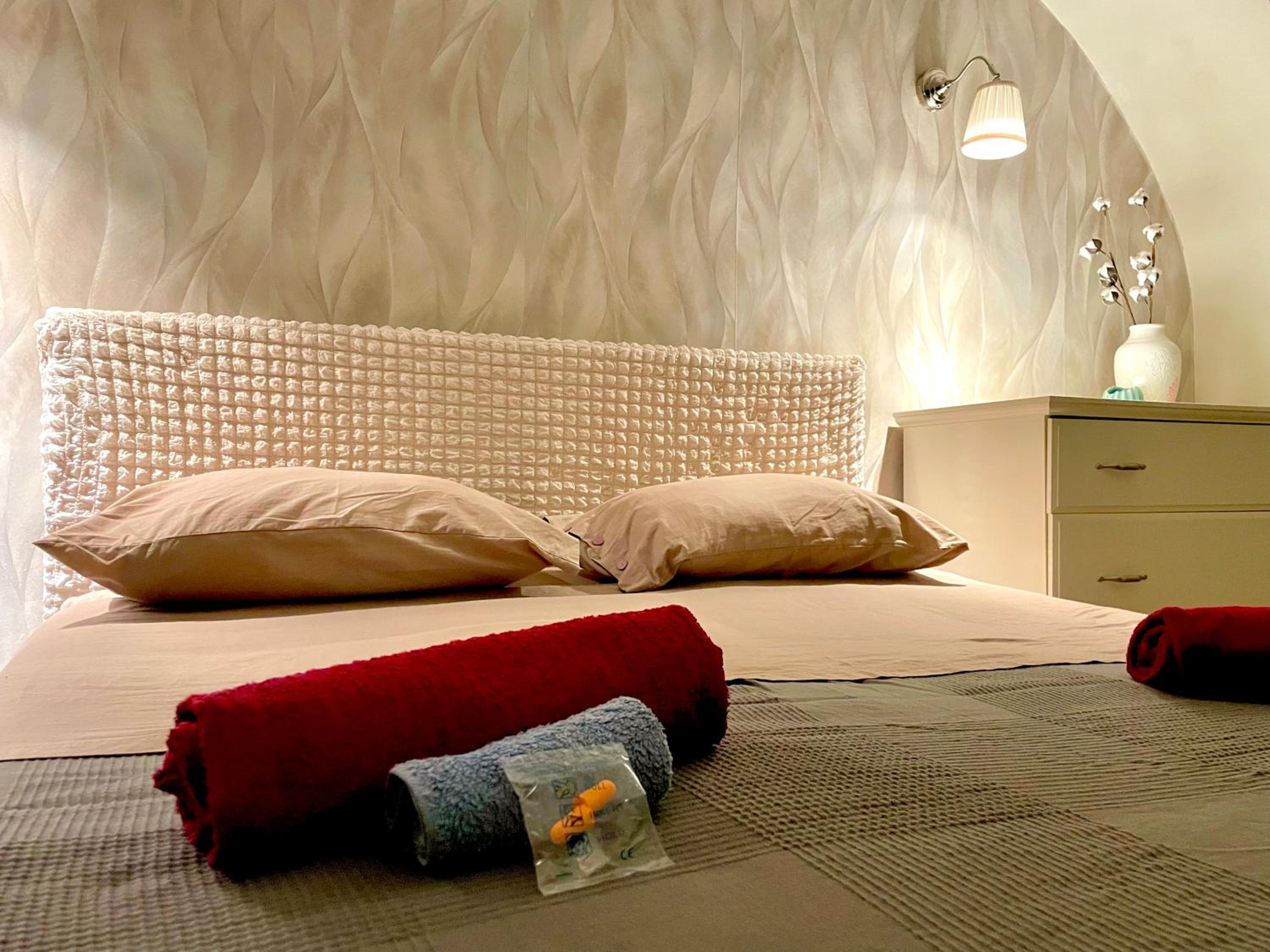 Two-Bedroom Apartment - Photo 10