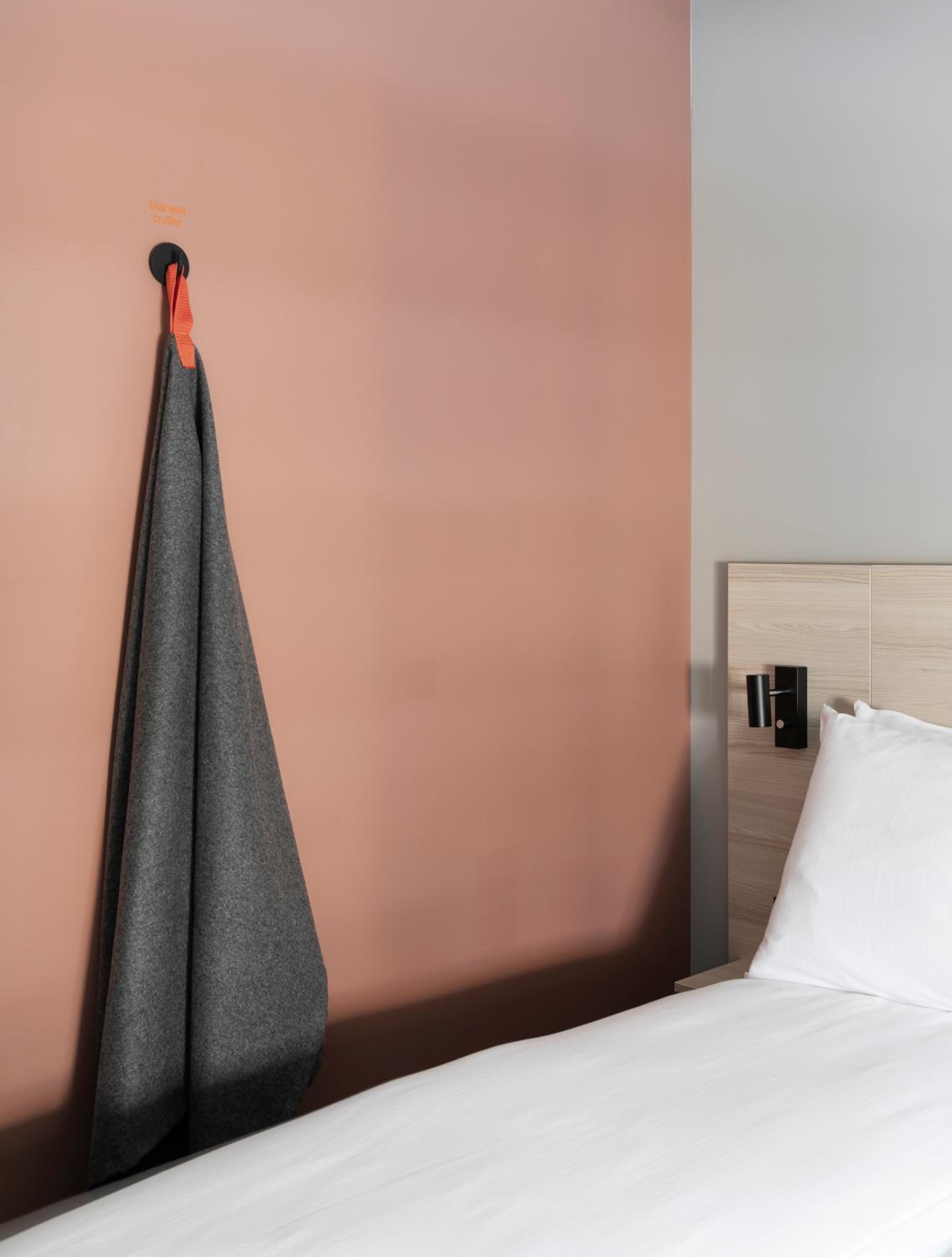 Small Double Room - without window - Photo 3