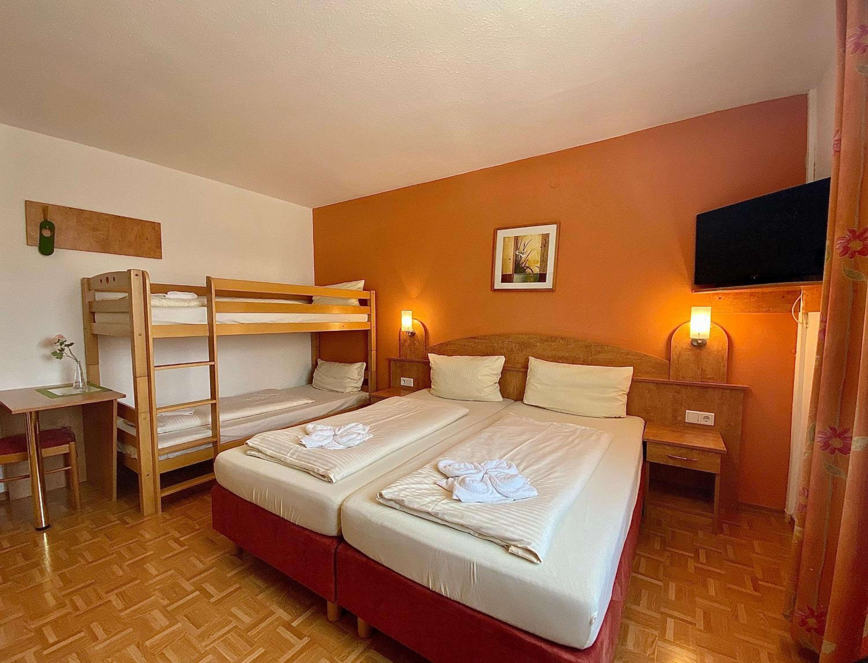 Quadruple Room photo 1