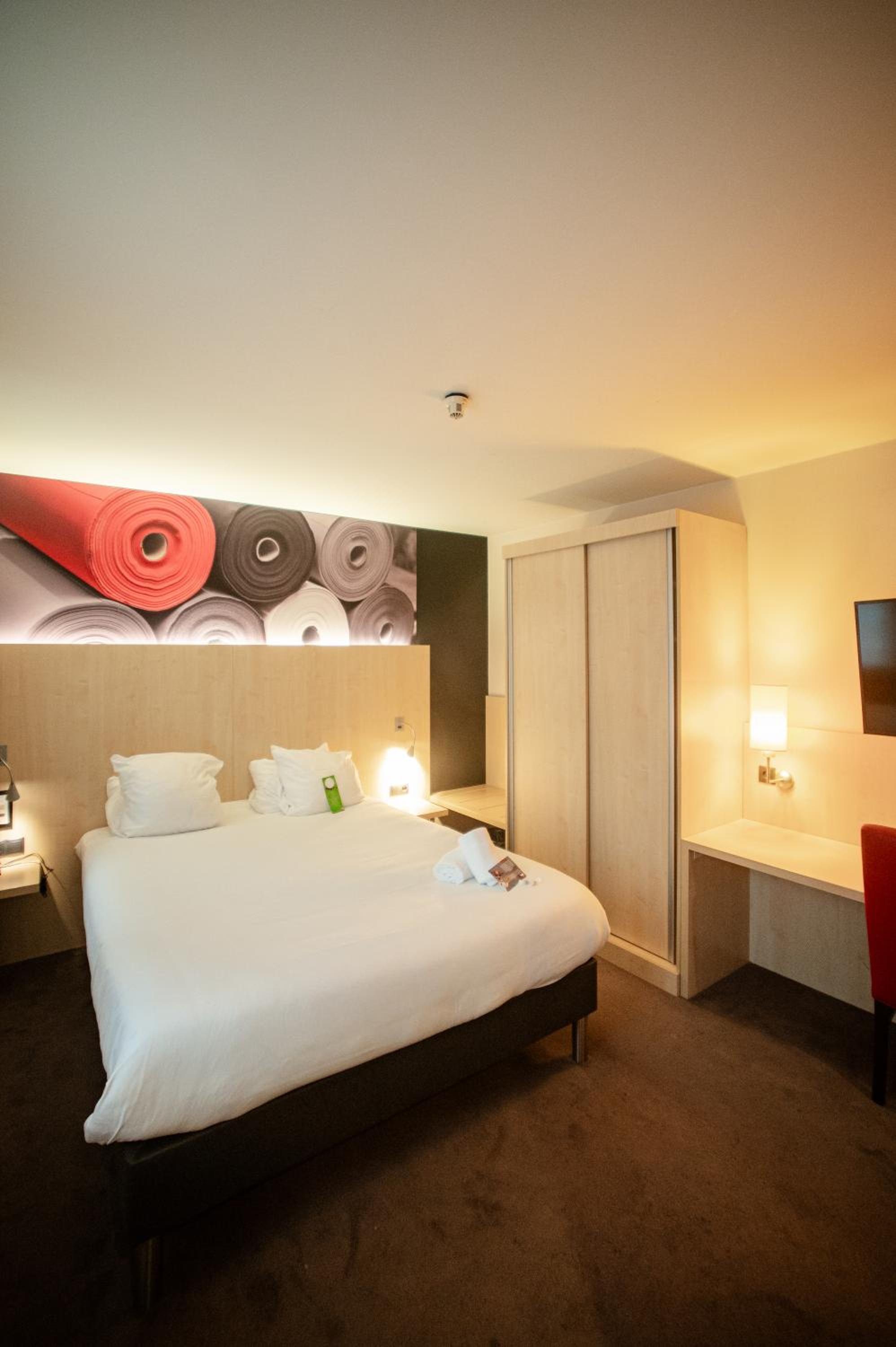 Standard Double Room - Photo 3