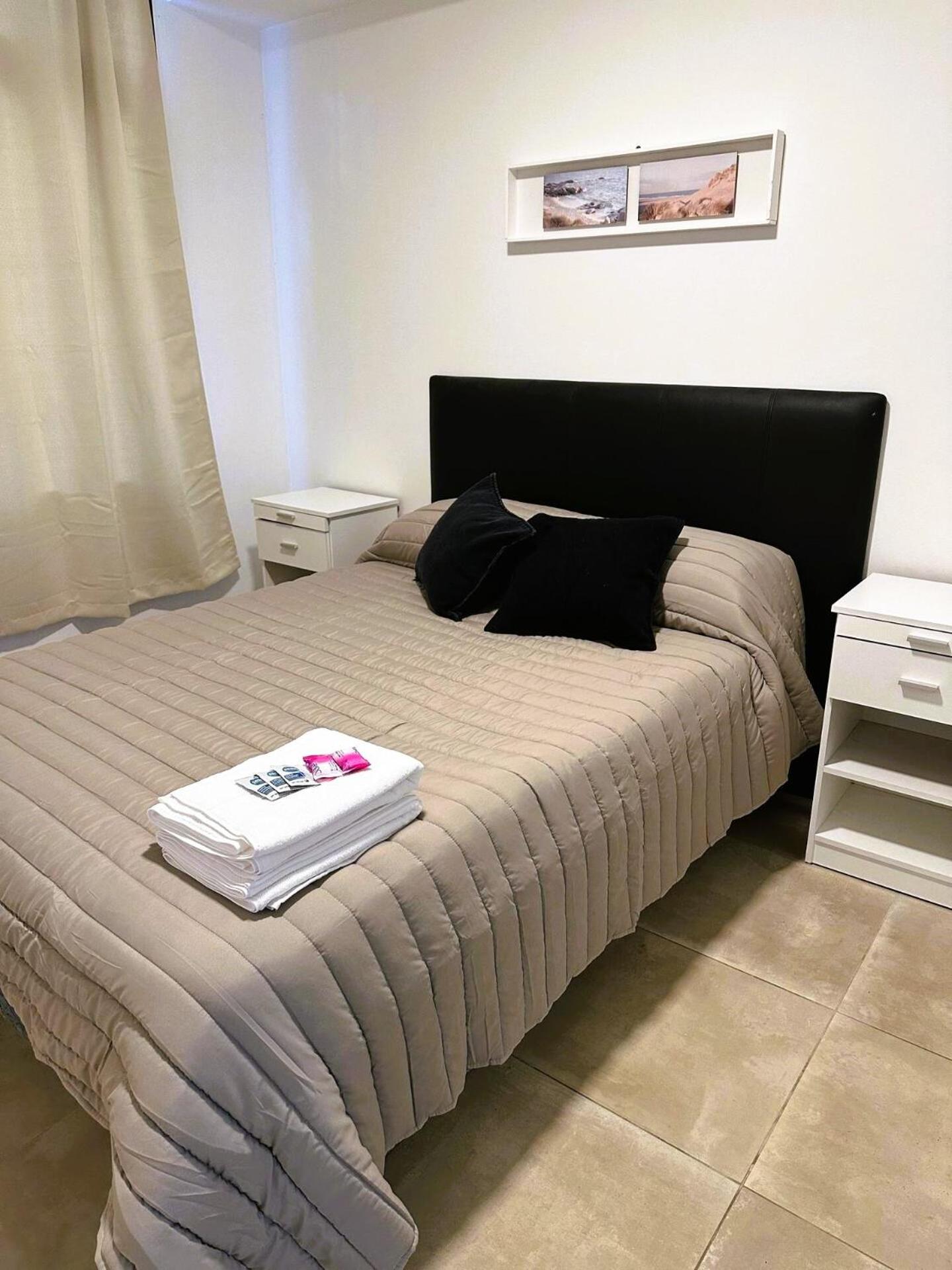 One-Bedroom Apartment photo 1