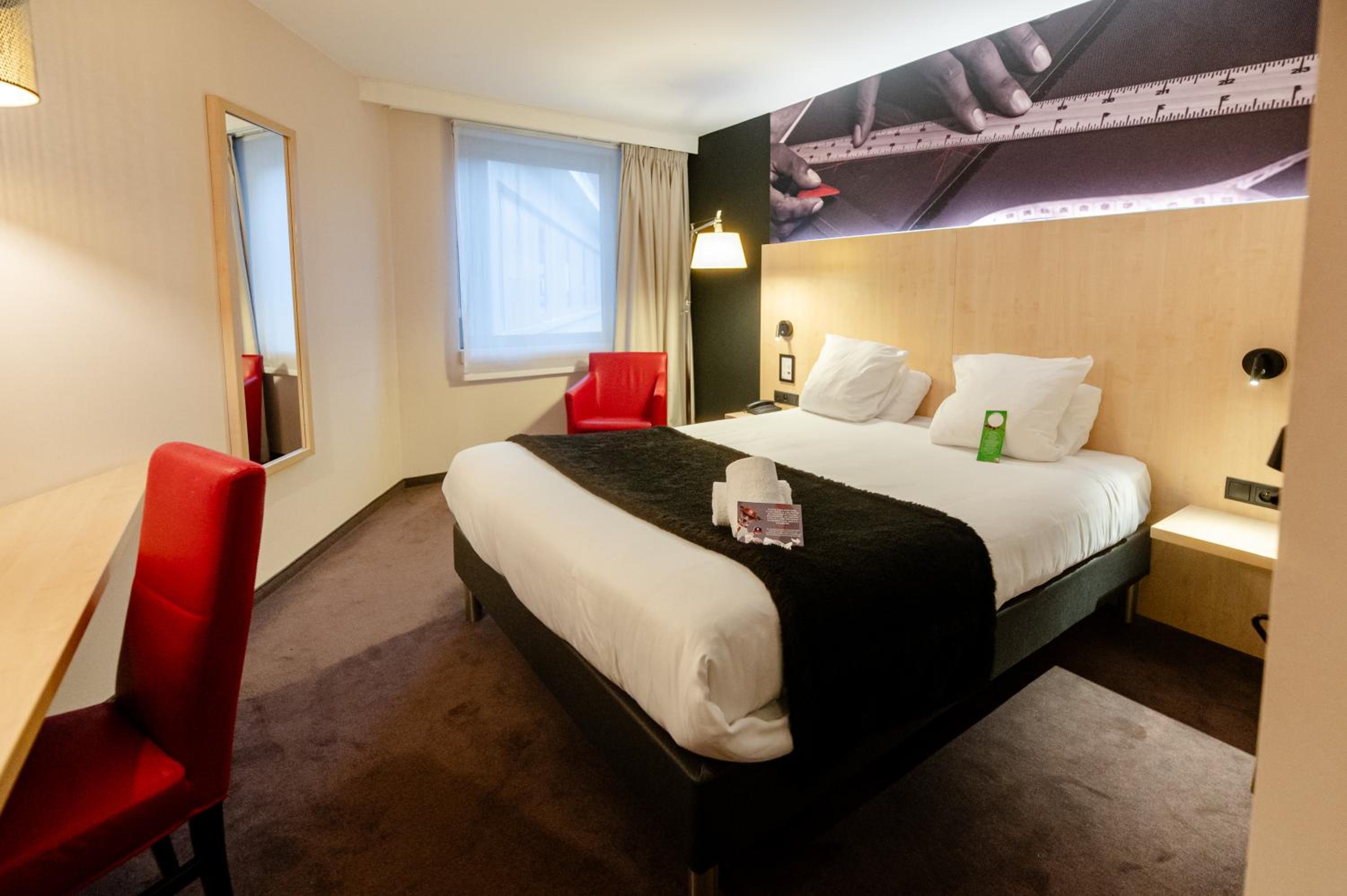 Standard Double Room with Bath photo 1
