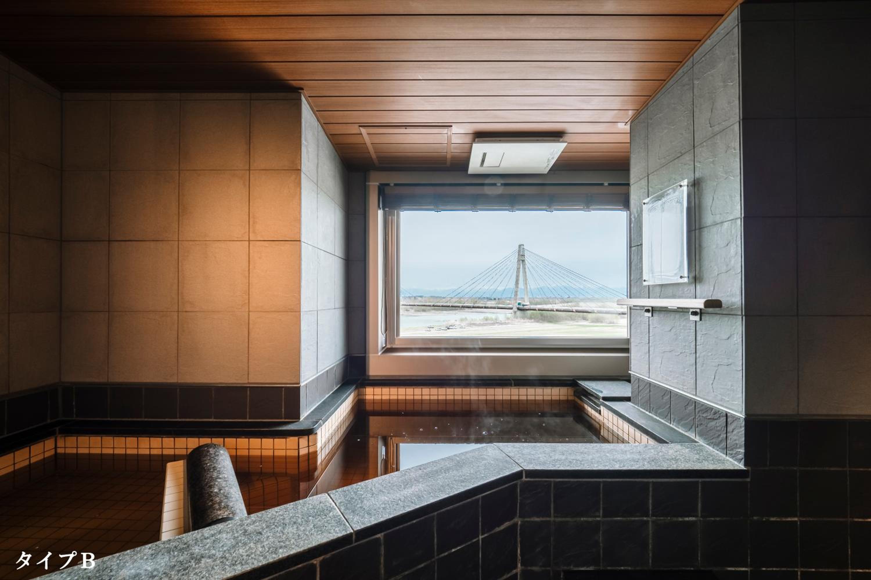 Premium Room with Tatami & View Bath River-View-3-5th Floor - Non-Smoking photo 2