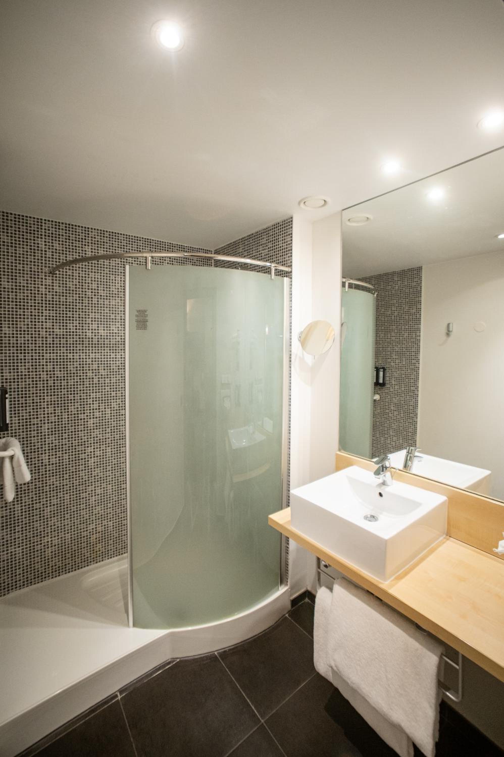 Superior Double Room - Photo 2