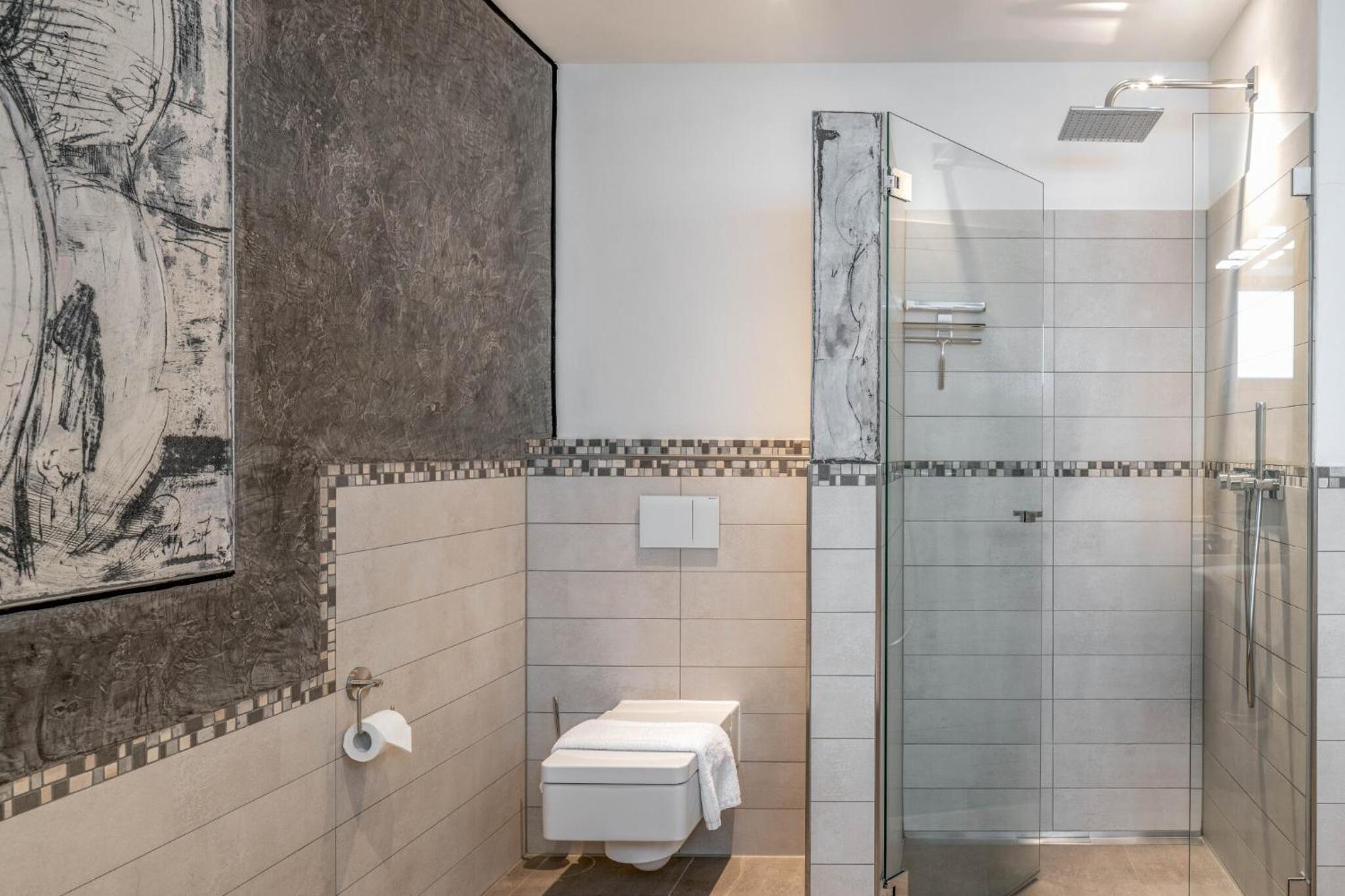 Superior One-Bedroom Apartment with Balcony photo 3