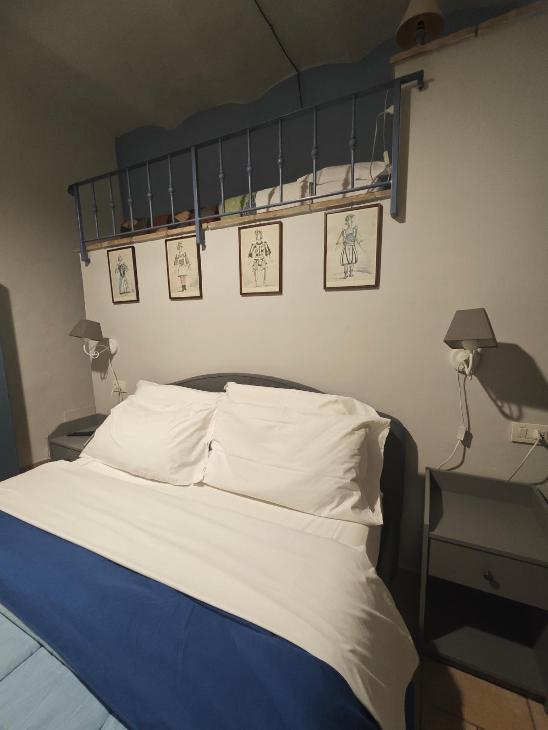Triple Room - Photo 9