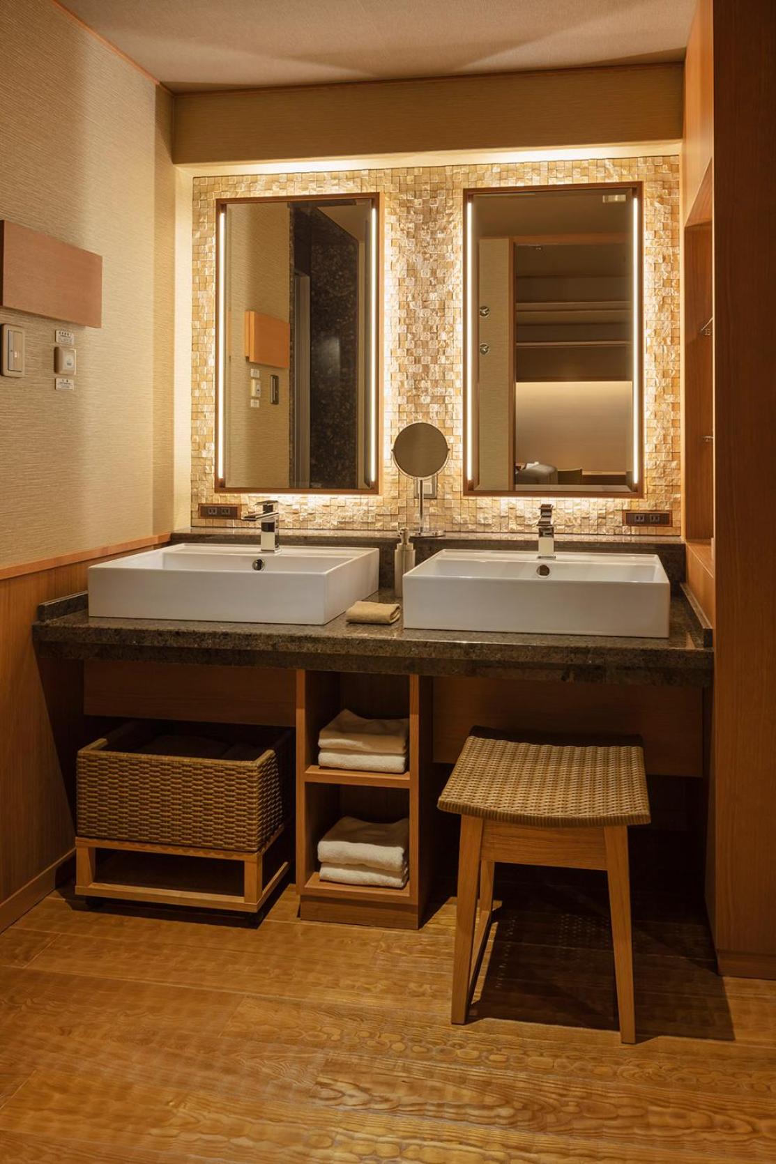 Premium Room with View Bath River-View-2nd Floor - Non-Smoking photo 2