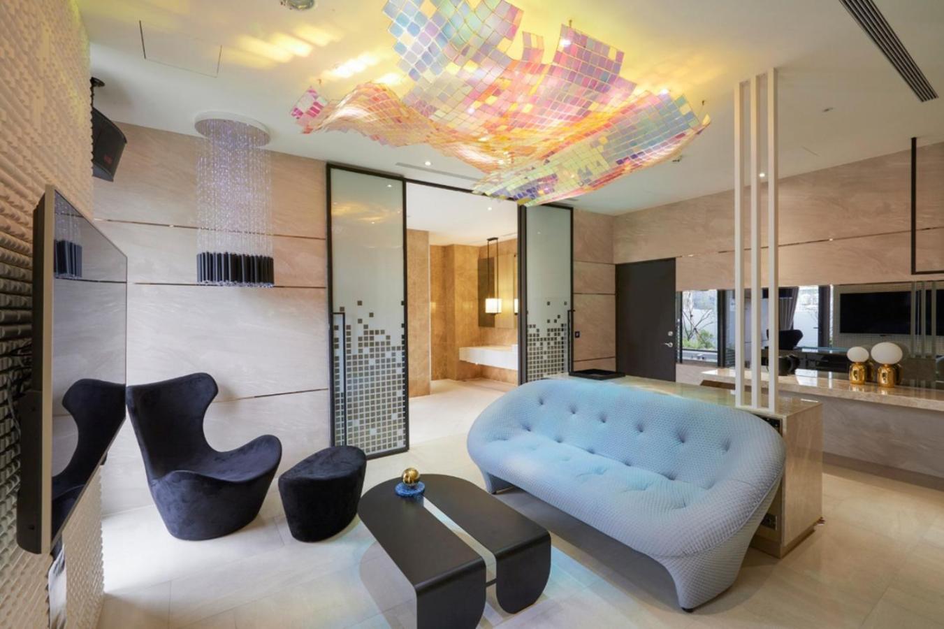 Superior King Room - Photo 1