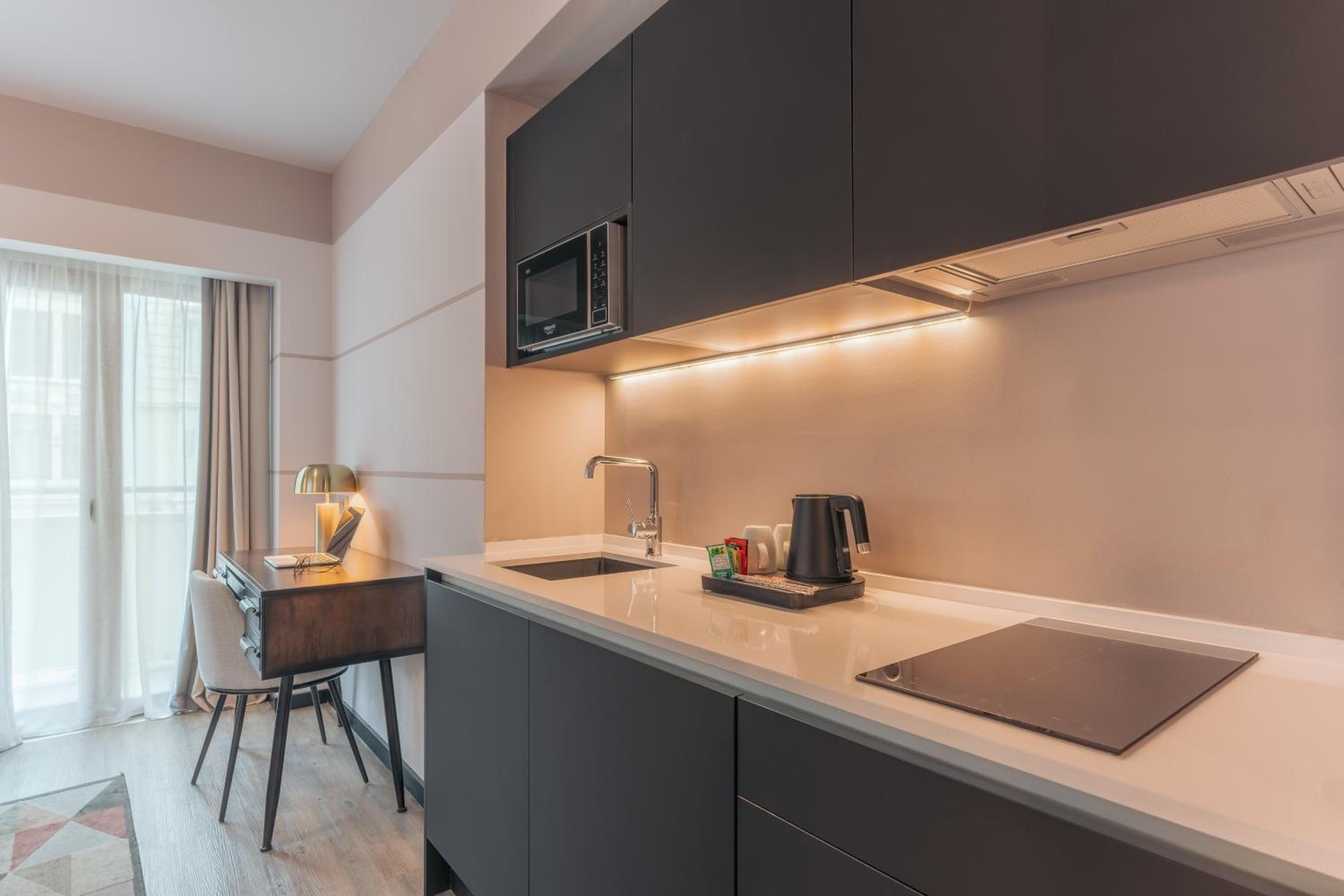 Junior Suite - Photo 8