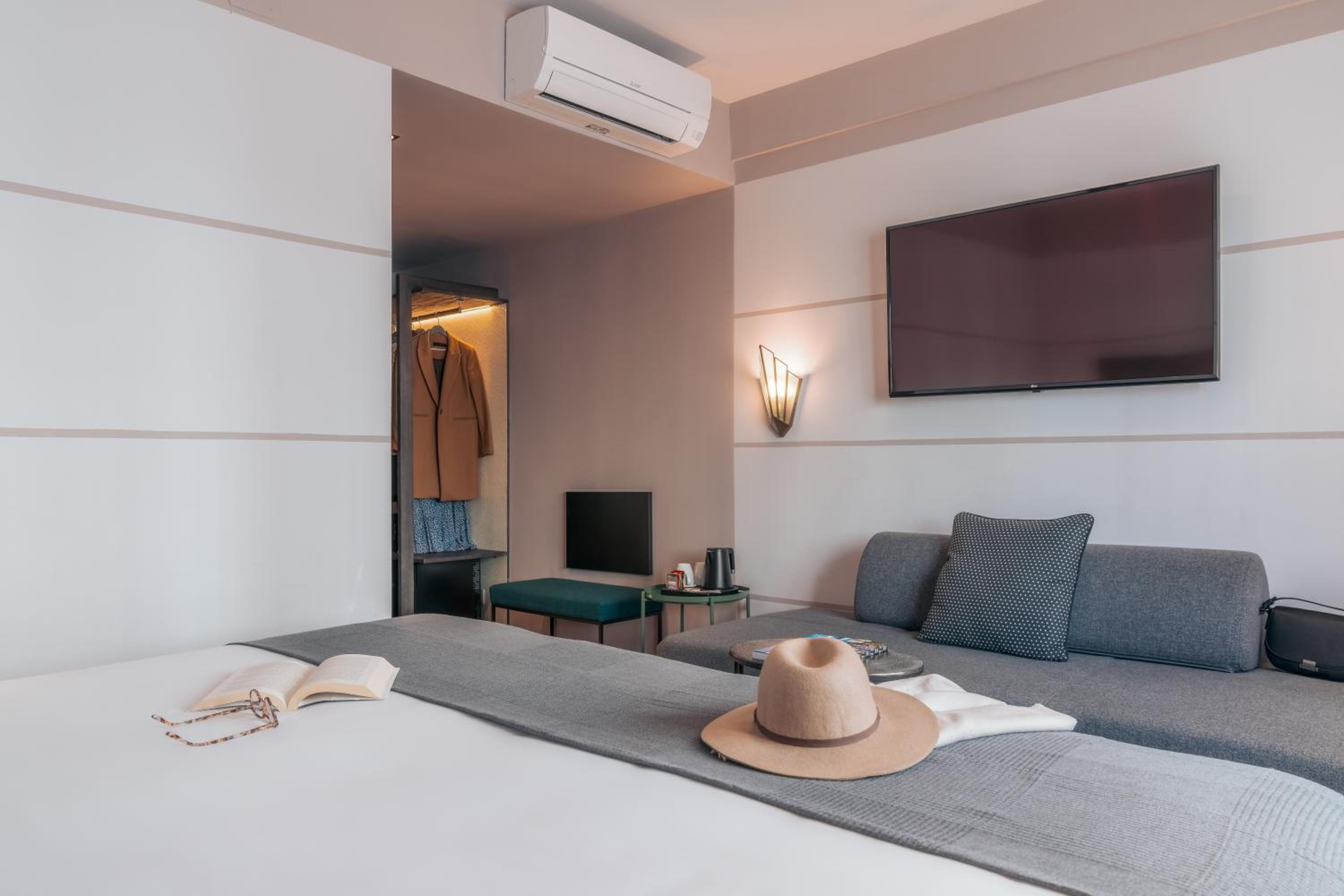 Classic Double or Twin Room - Photo 3