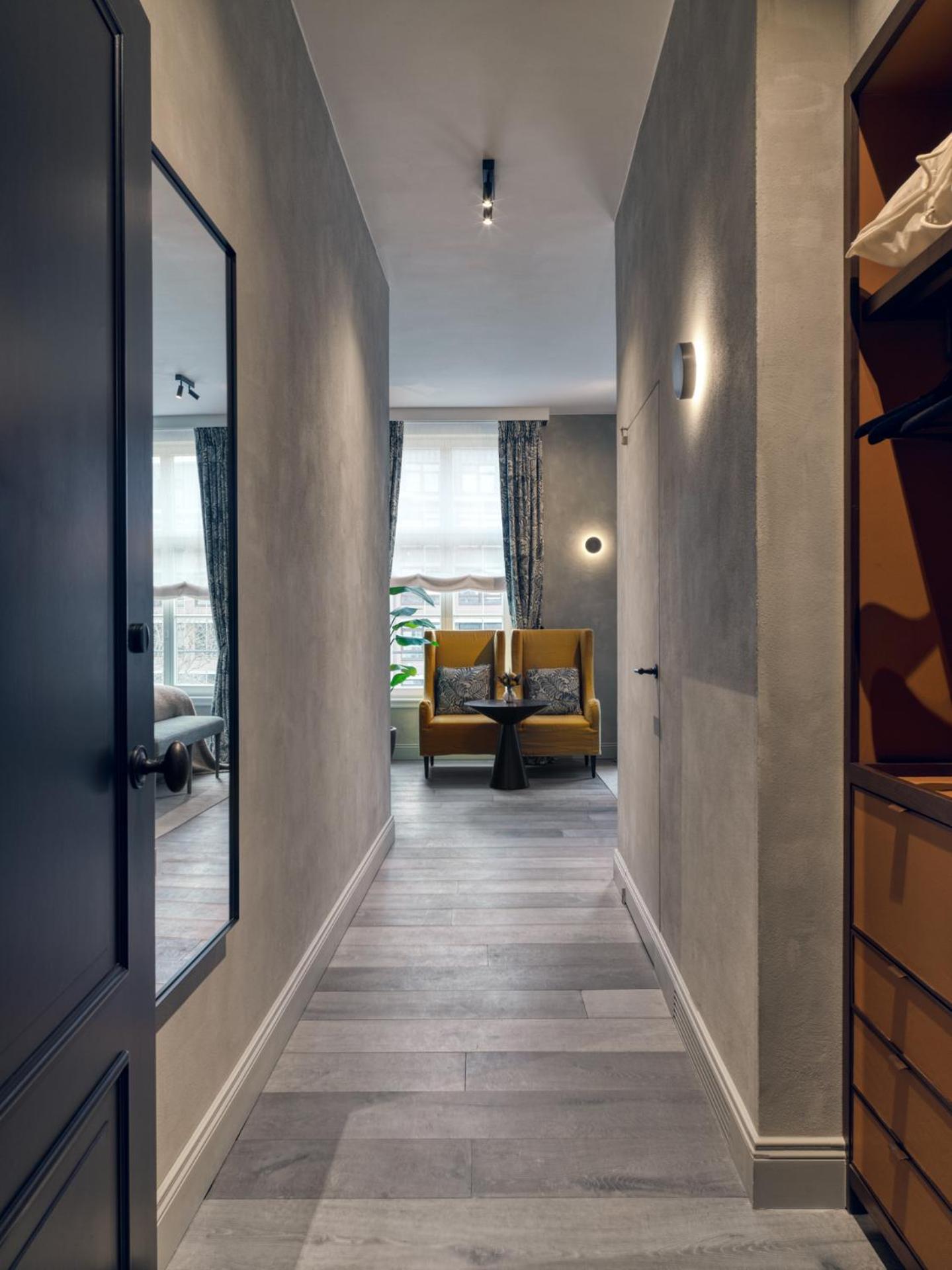 Deluxe Room - Photo 6