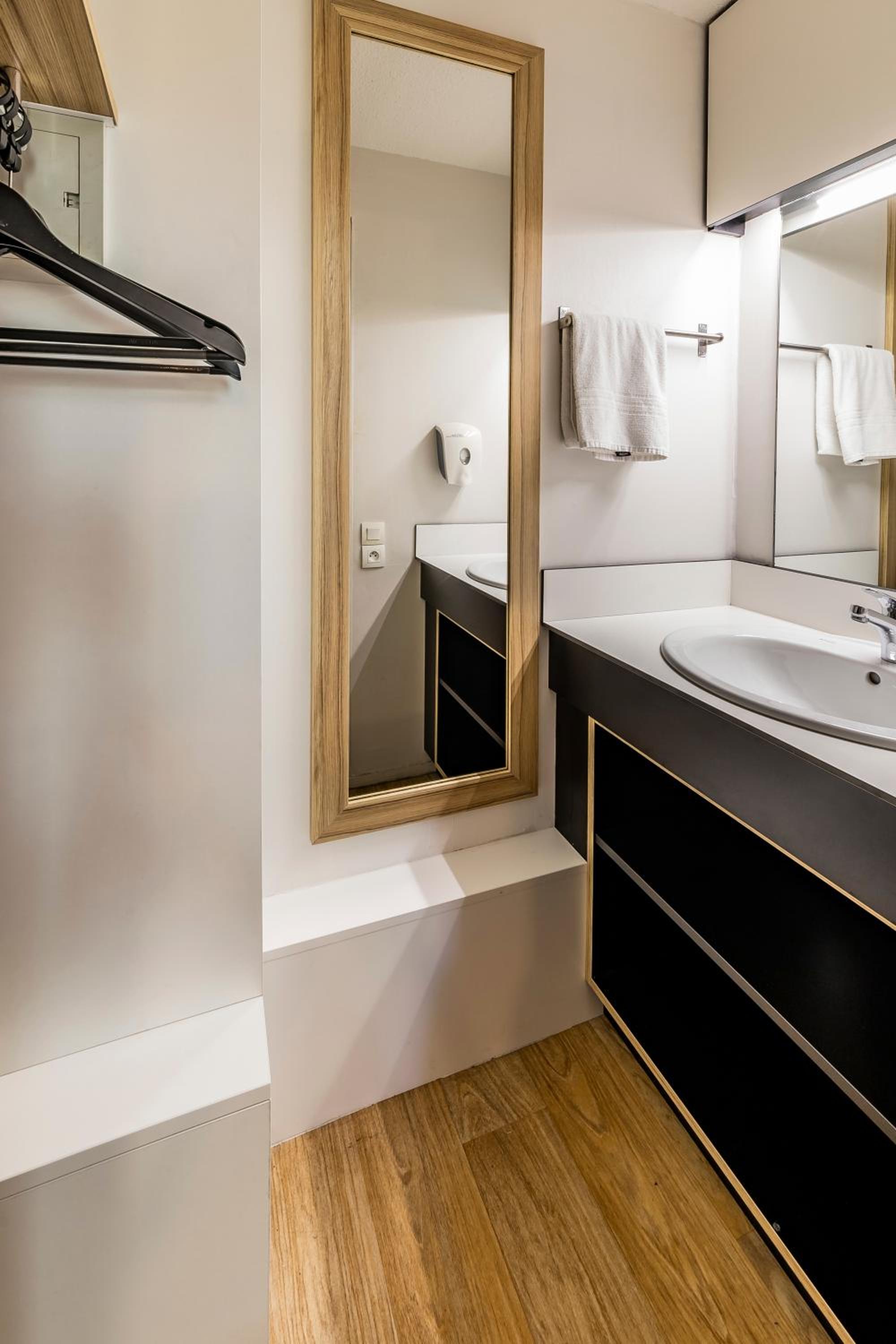 Double Room - Photo 4